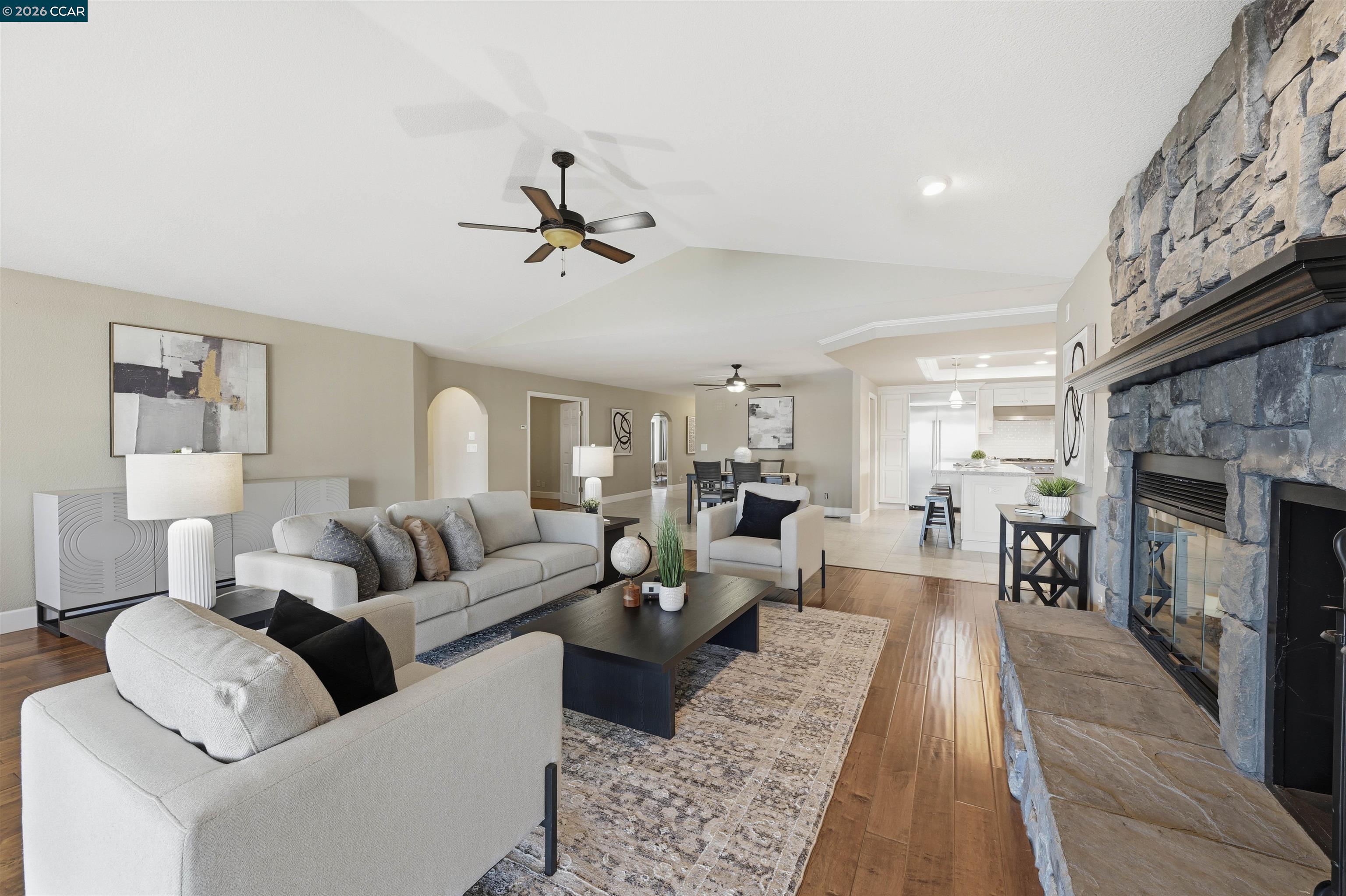 Detail Gallery Image 11 of 47 For 1963 Windward Pt, Discovery Bay,  CA 94505 - 3 Beds | 2 Baths