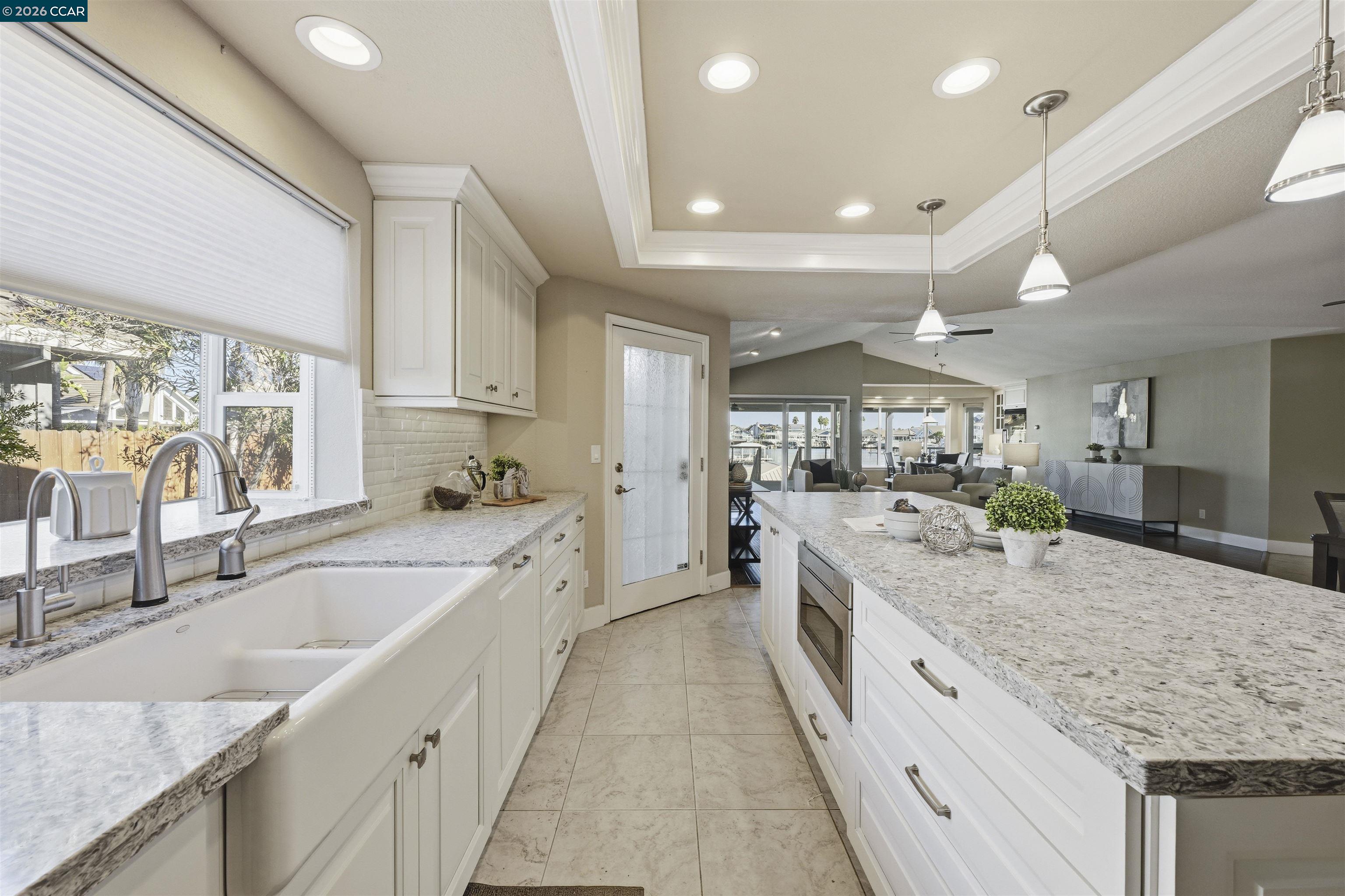 Detail Gallery Image 16 of 47 For 1963 Windward Pt, Discovery Bay,  CA 94505 - 3 Beds | 2 Baths