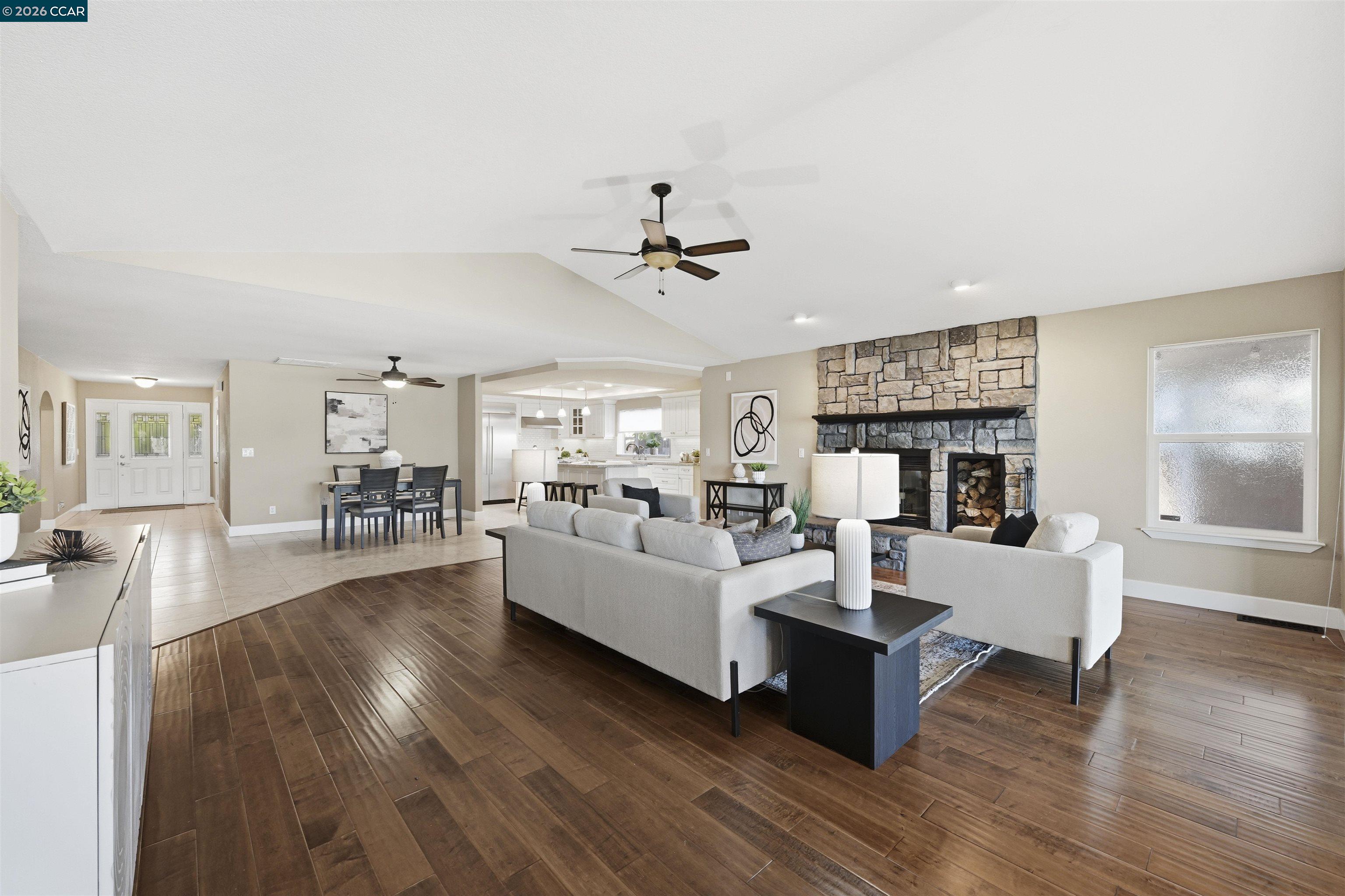 Detail Gallery Image 19 of 47 For 1963 Windward Pt, Discovery Bay,  CA 94505 - 3 Beds | 2 Baths