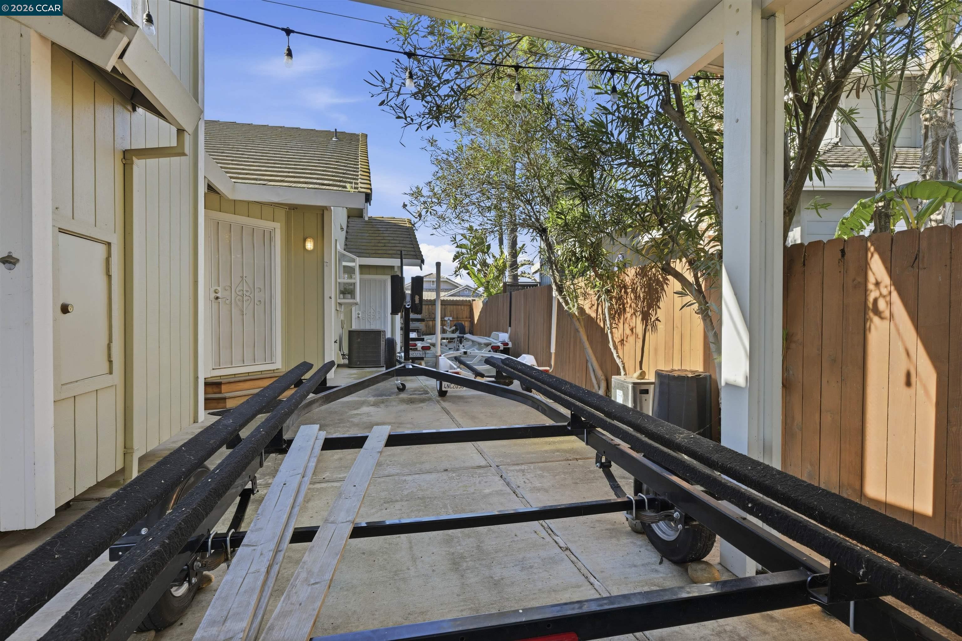 Detail Gallery Image 43 of 47 For 1963 Windward Pt, Discovery Bay,  CA 94505 - 3 Beds | 2 Baths