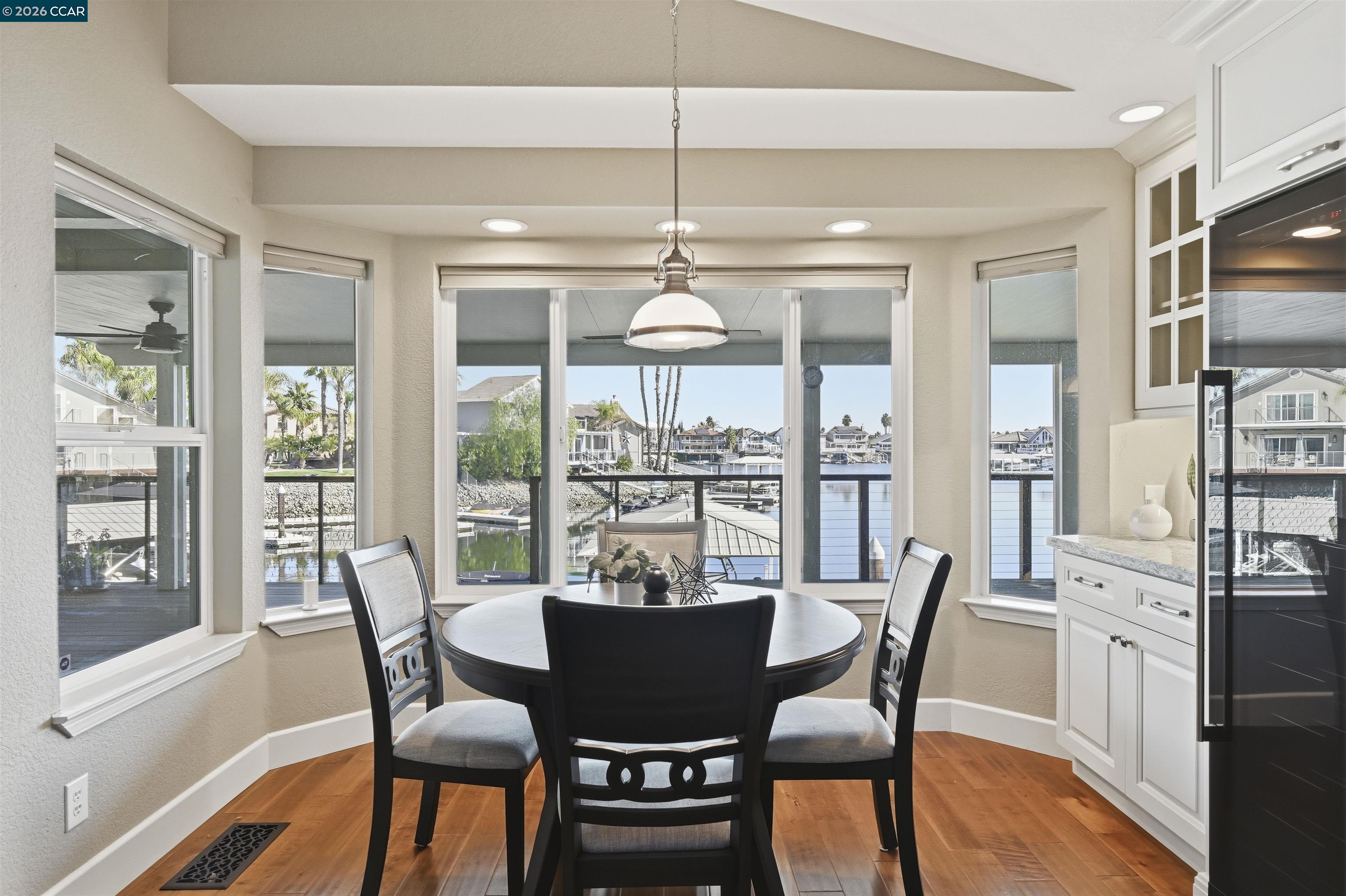 Detail Gallery Image 8 of 47 For 1963 Windward Pt, Discovery Bay,  CA 94505 - 3 Beds | 2 Baths
