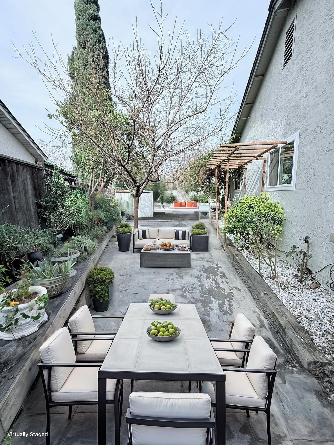 Detail Gallery Image 10 of 23 For 1651 W Beverly Pl, Tracy,  CA 95376 - 4 Beds | 2 Baths