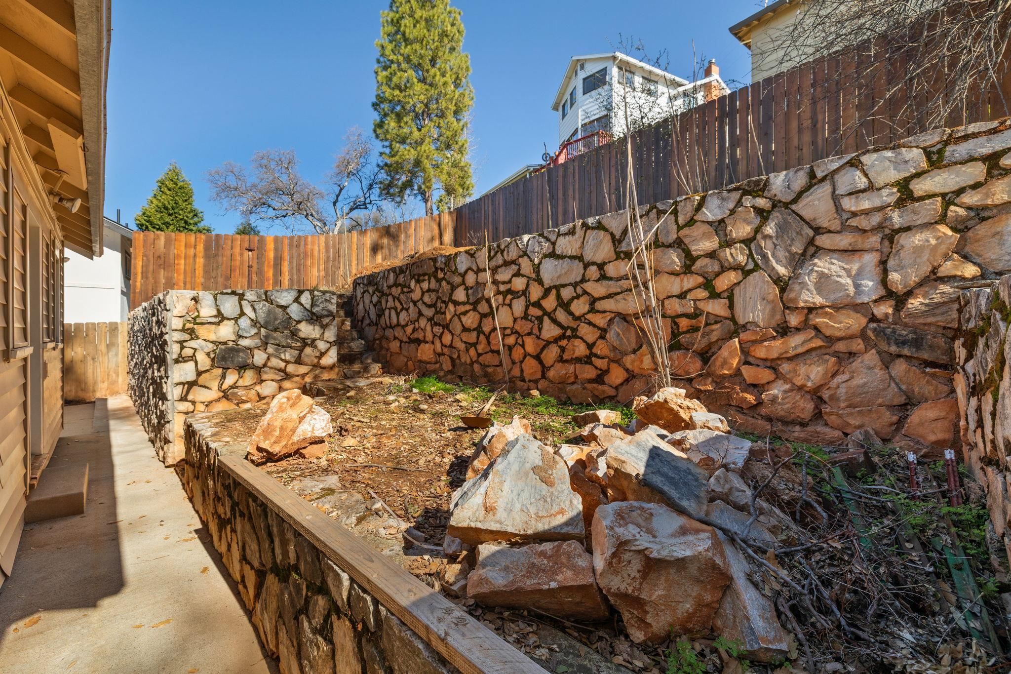 Detail Gallery Image 23 of 39 For 169 N Shepherd St., Sonora,  CA 95370 - 3 Beds | 1 Baths