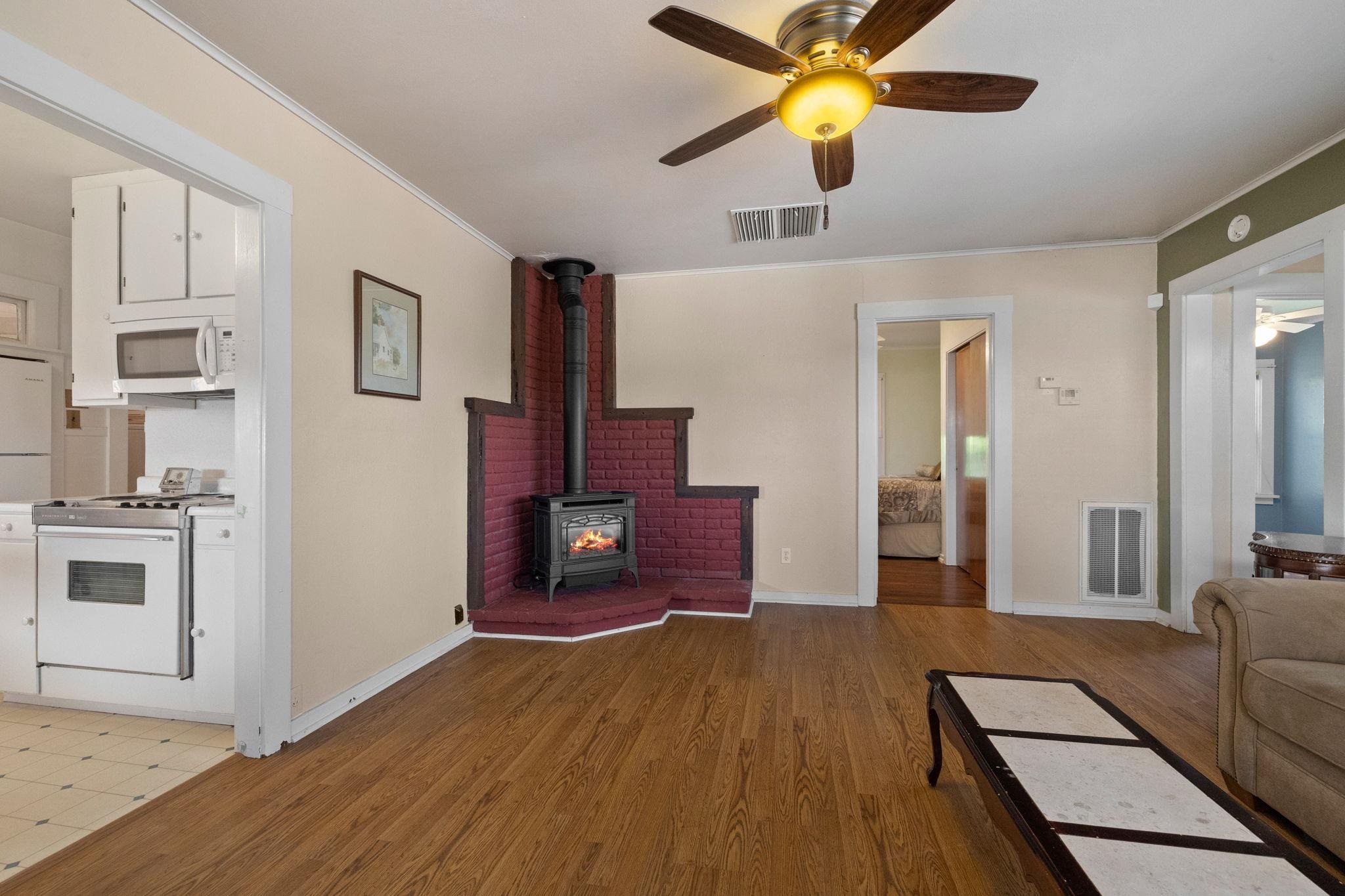 Detail Gallery Image 9 of 39 For 169 N Shepherd St., Sonora,  CA 95370 - 3 Beds | 1 Baths