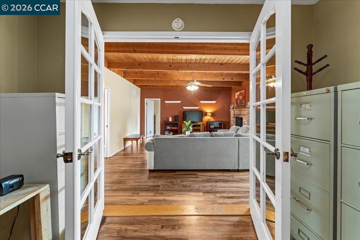 Detail Gallery Image 32 of 53 For 1775 Leewood Way, Concord,  CA 94521 - 4 Beds | 2 Baths