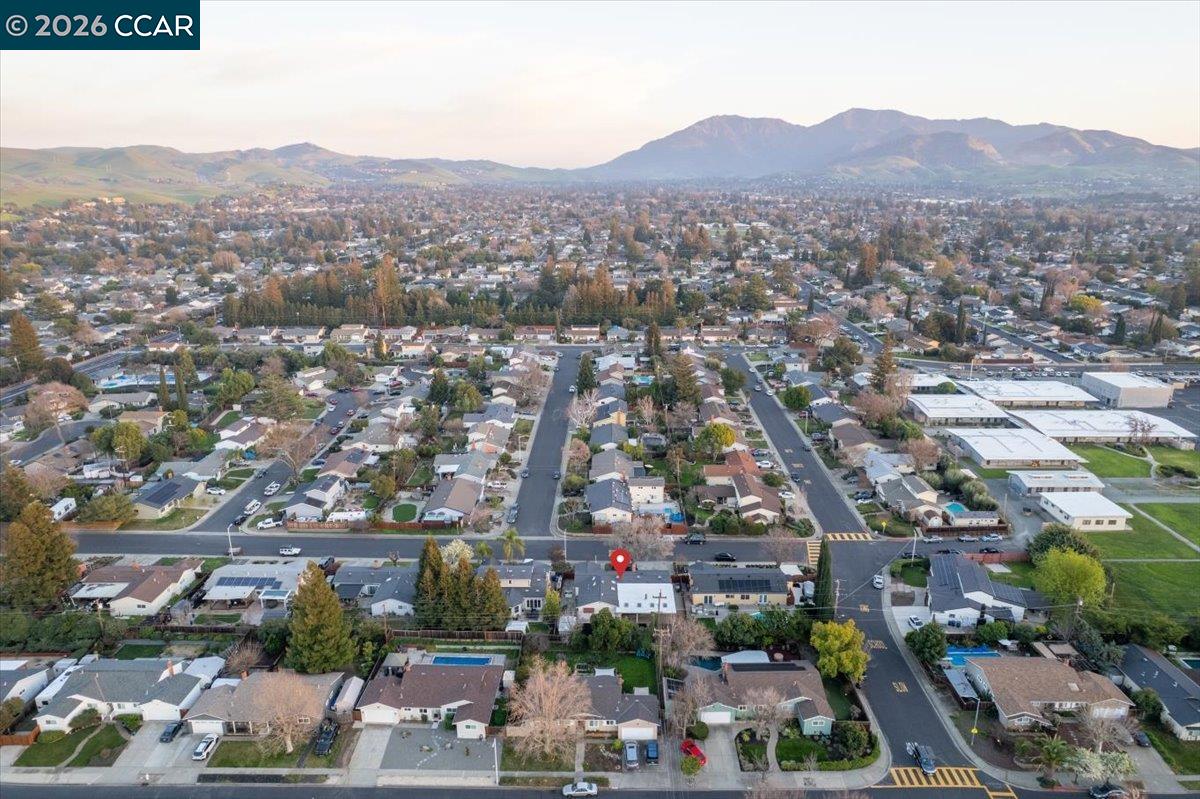 Detail Gallery Image 51 of 53 For 1775 Leewood Way, Concord,  CA 94521 - 4 Beds | 2 Baths