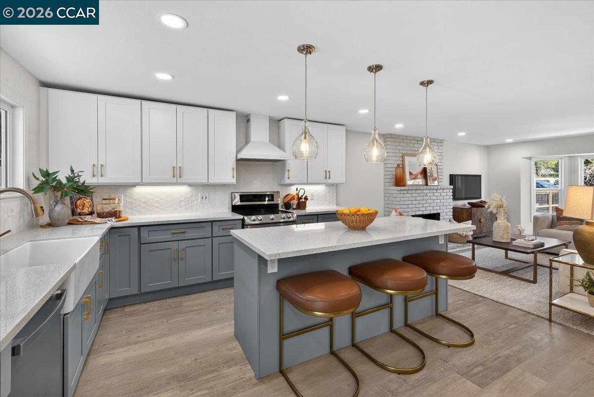 Detail Gallery Image 15 of 37 For 2481 Casa Way, Walnut Creek,  CA 94597 - 3 Beds | 2 Baths