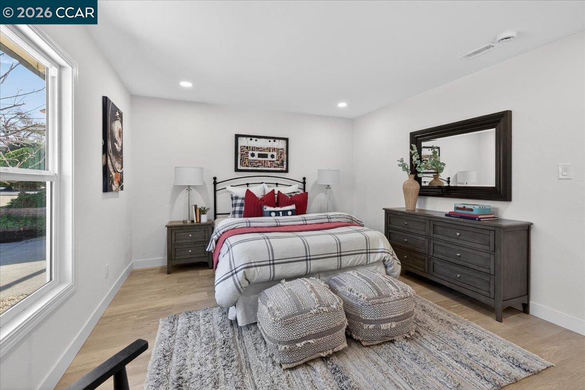 Detail Gallery Image 27 of 37 For 2481 Casa Way, Walnut Creek,  CA 94597 - 3 Beds | 2 Baths