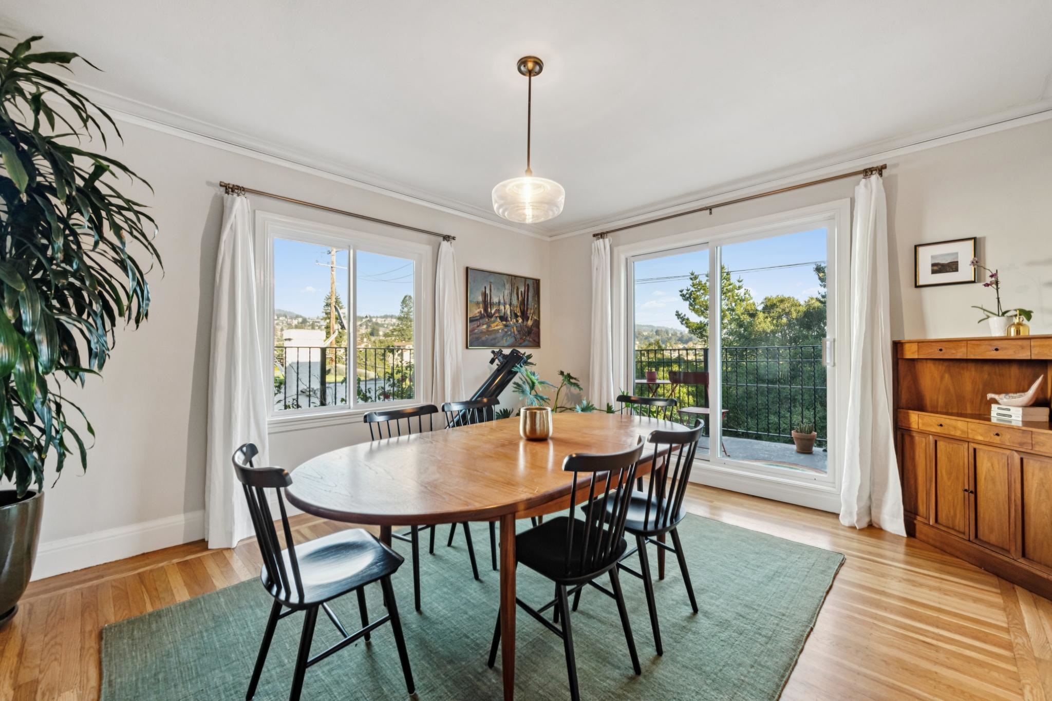 Detail Gallery Image 14 of 41 For 693 Vernon St, Oakland,  CA 94610 - 3 Beds | 2 Baths