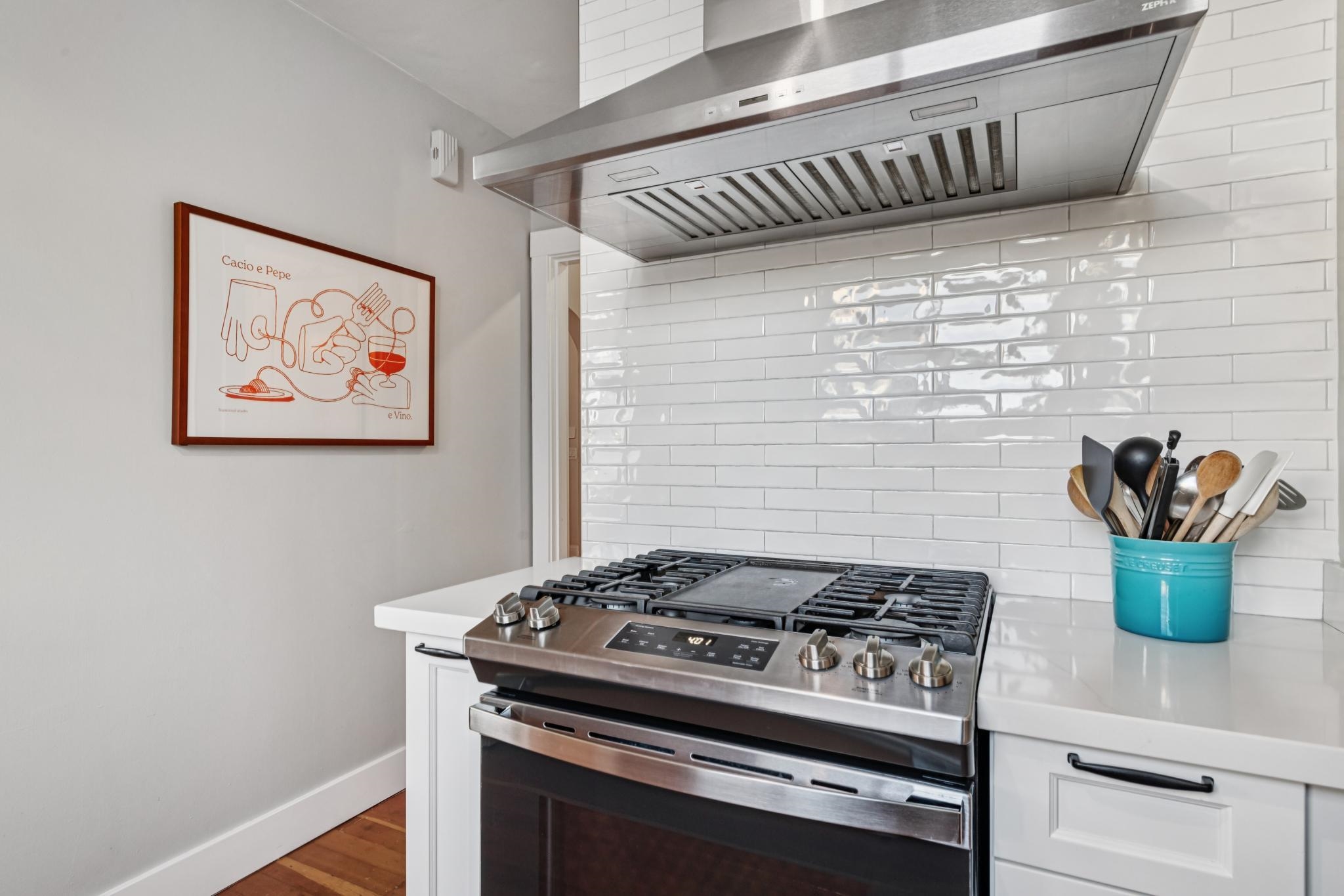 Detail Gallery Image 20 of 41 For 693 Vernon St, Oakland,  CA 94610 - 3 Beds | 2 Baths