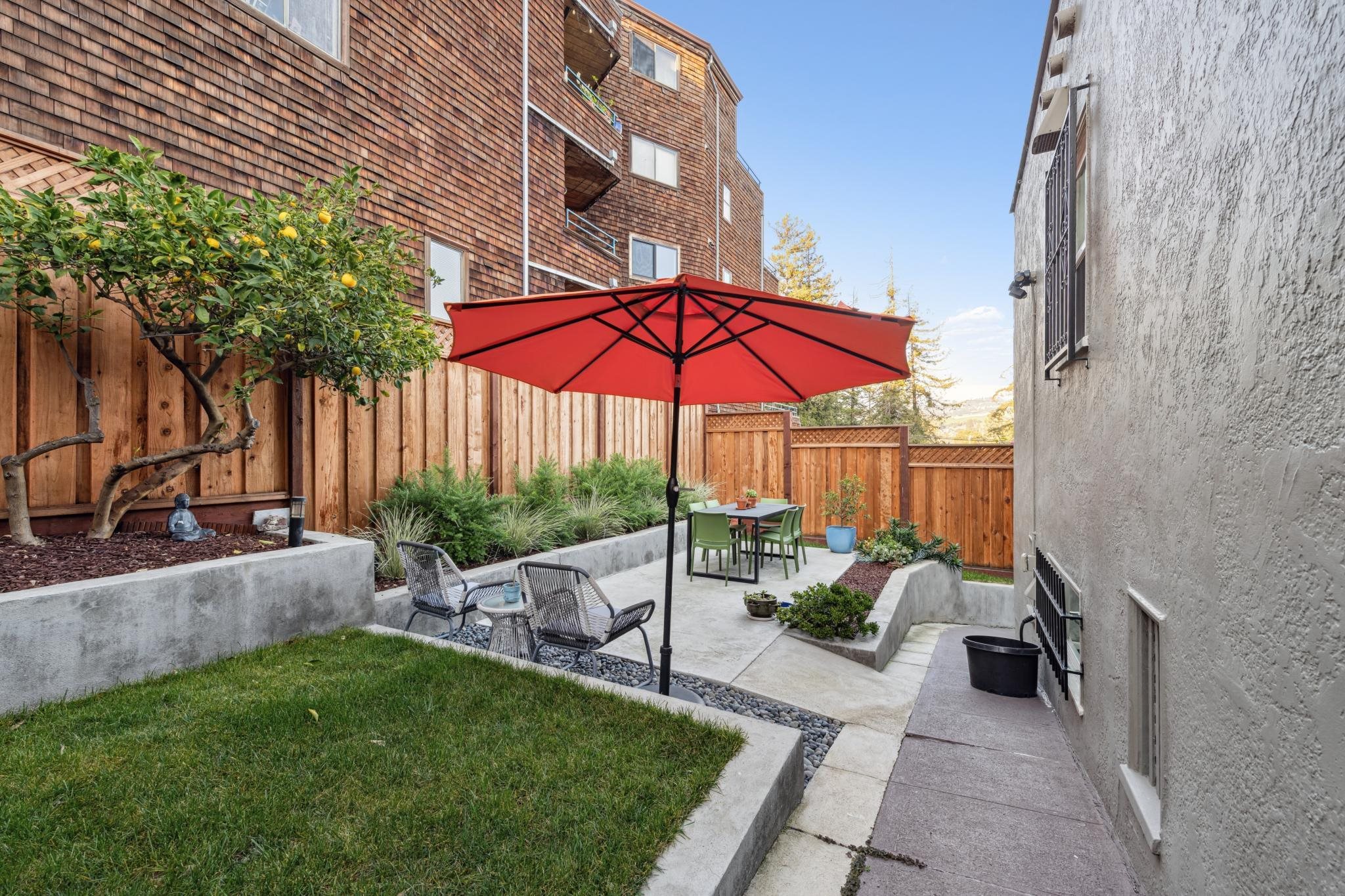 Detail Gallery Image 34 of 41 For 693 Vernon St, Oakland,  CA 94610 - 3 Beds | 2 Baths