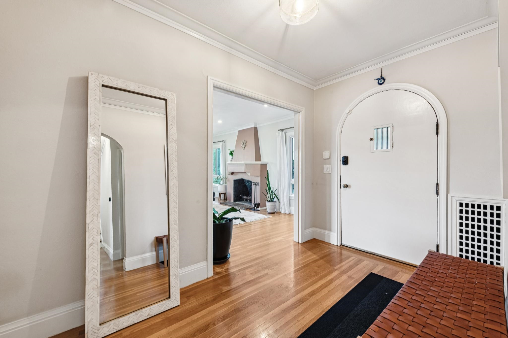 Detail Gallery Image 7 of 41 For 693 Vernon St, Oakland,  CA 94610 - 3 Beds | 2 Baths