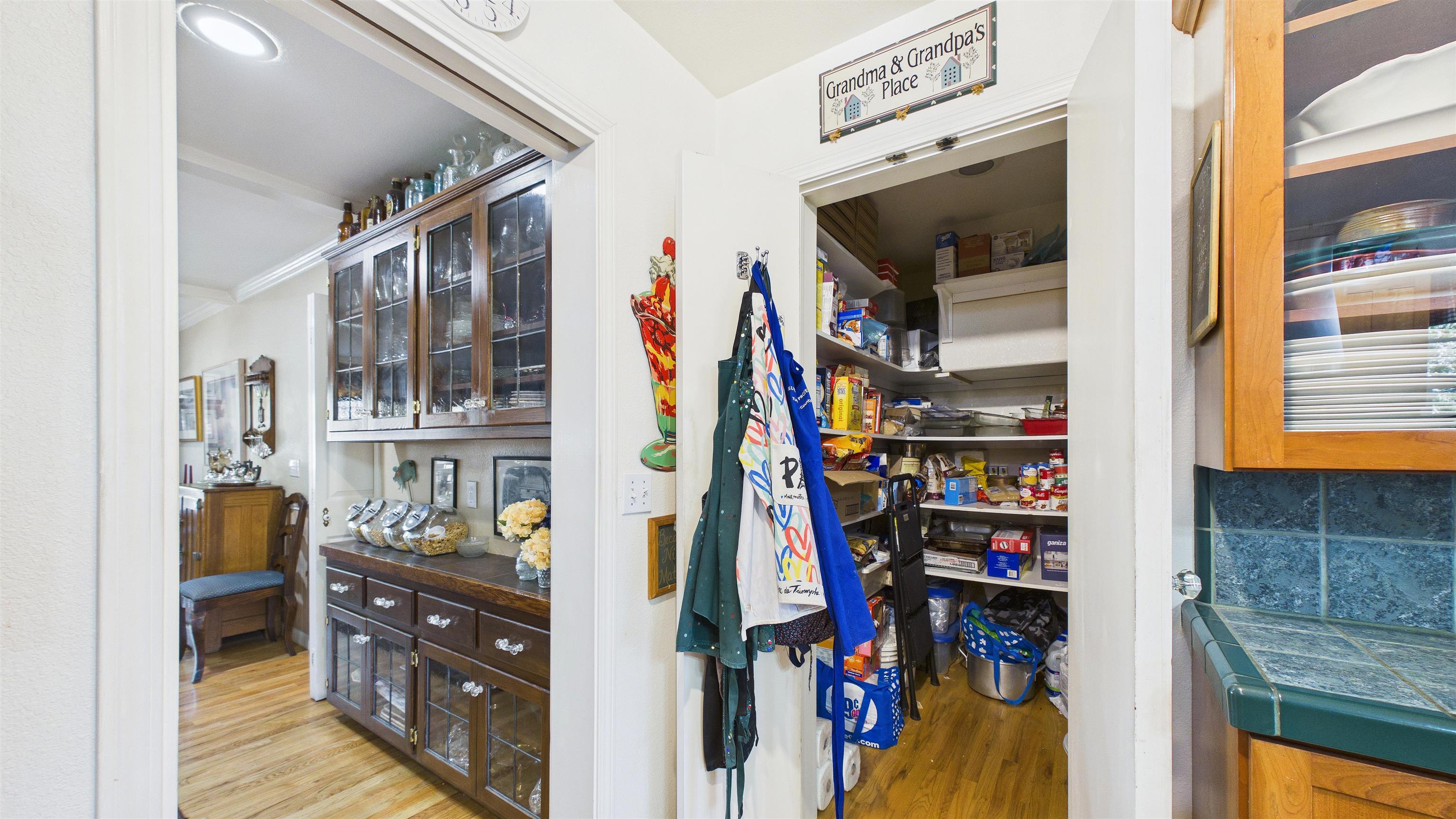 Detail Gallery Image 18 of 60 For 23251 State Highway 108, Twain Harte,  CA 95383 - 9 Beds | 9/1 Baths