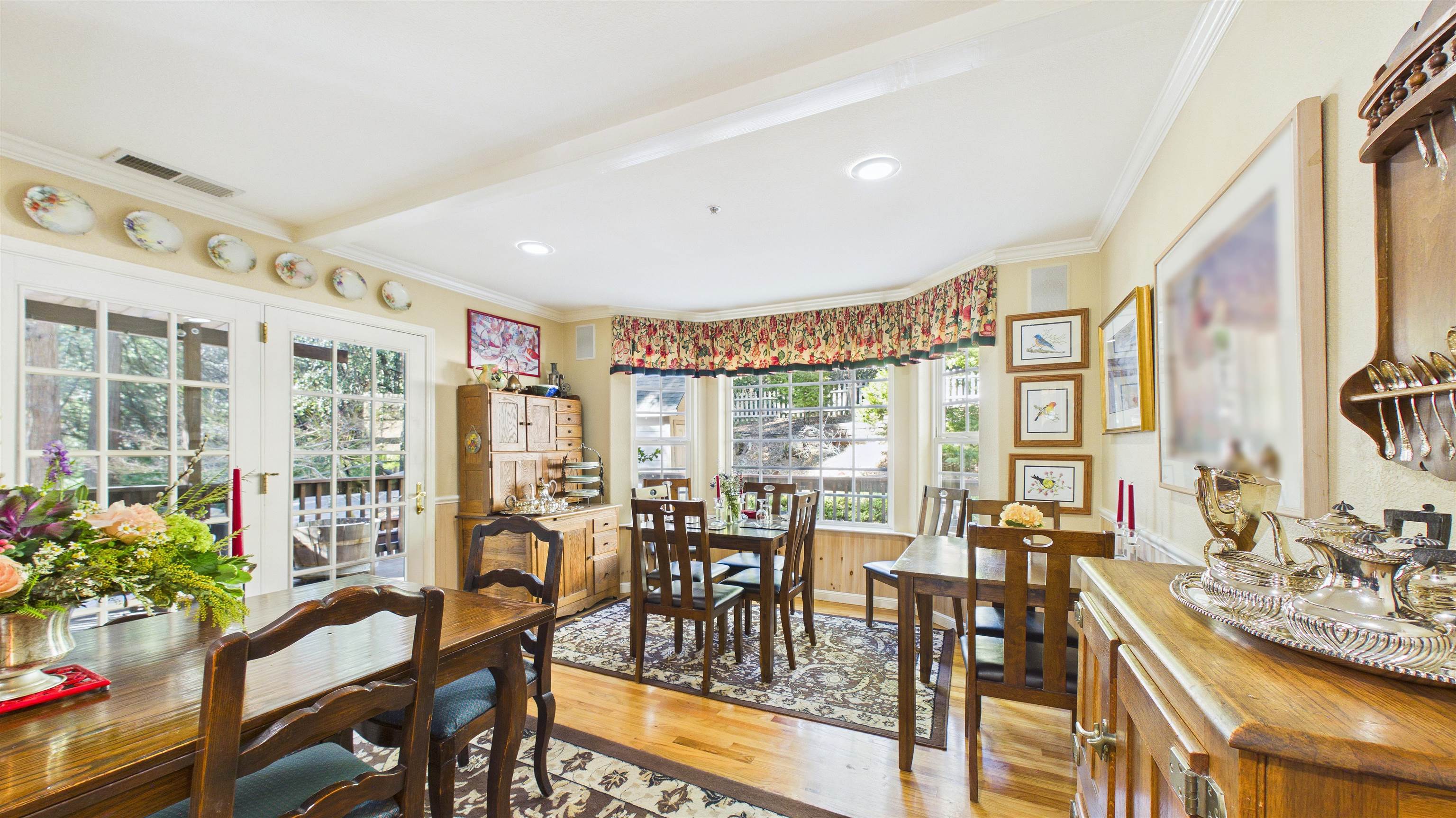 Detail Gallery Image 21 of 60 For 23251 State Highway 108, Twain Harte,  CA 95383 - 9 Beds | 9/1 Baths