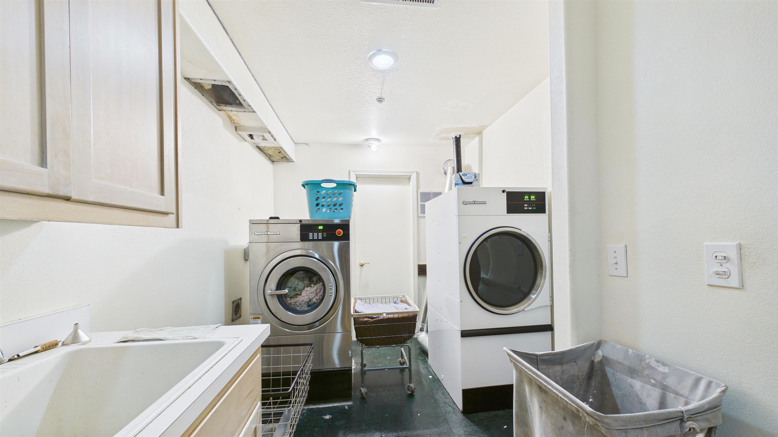 Detail Gallery Image 46 of 60 For 23251 State Highway 108, Twain Harte,  CA 95383 - 9 Beds | 9/1 Baths