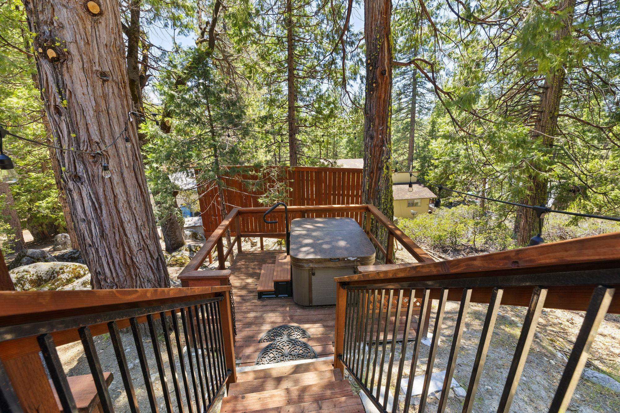 Detail Gallery Image 44 of 60 For 28335 Georges Dr, Strawberry,  CA 95375 - 2 Beds | 2 Baths