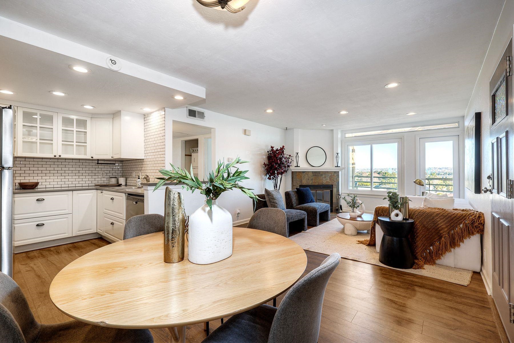 Detail Gallery Image 11 of 34 For 4402 Mentone St #304,  San Diego,  CA 92107 - 2 Beds | 2 Baths