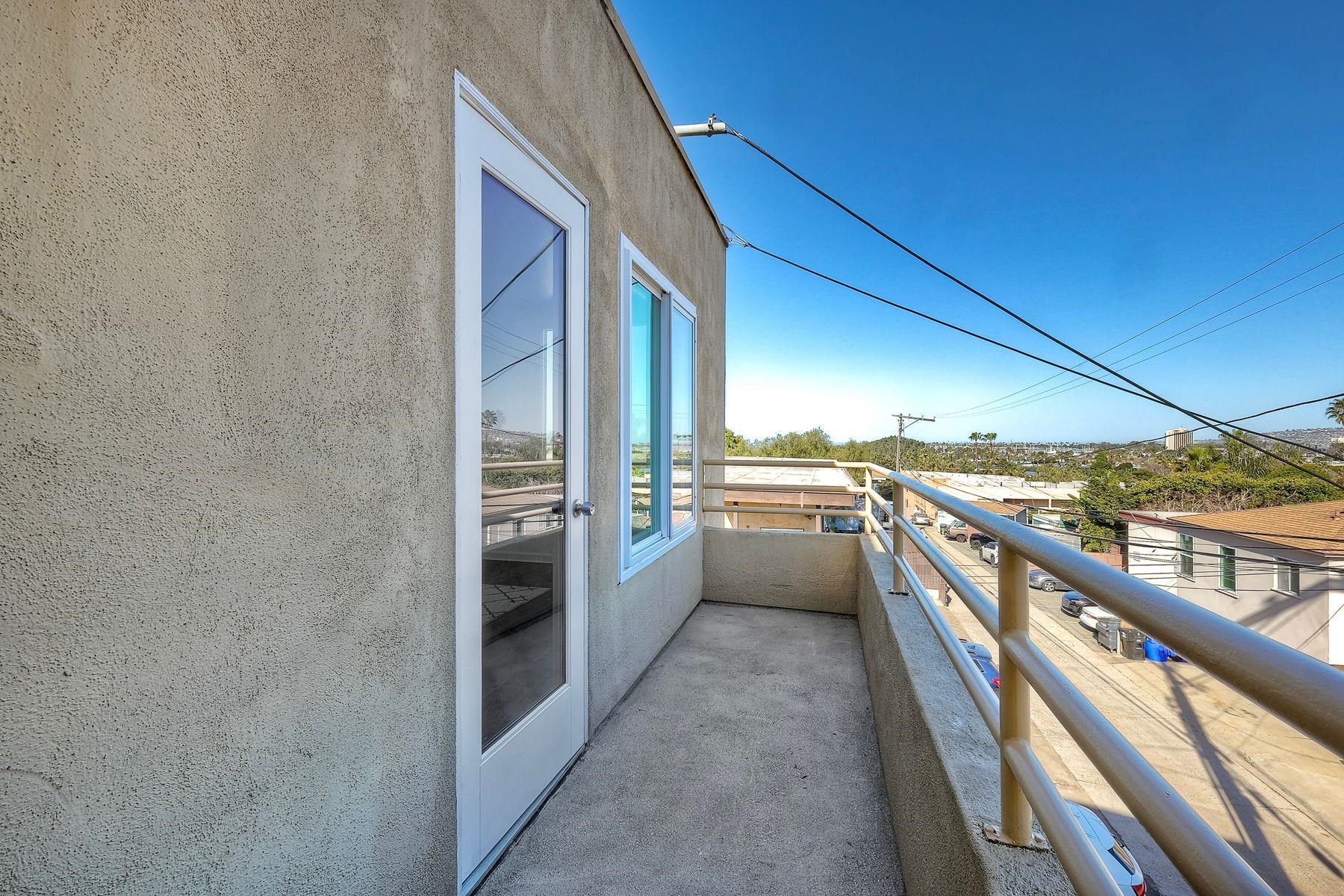 Detail Gallery Image 23 of 34 For 4402 Mentone St #304,  San Diego,  CA 92107 - 2 Beds | 2 Baths