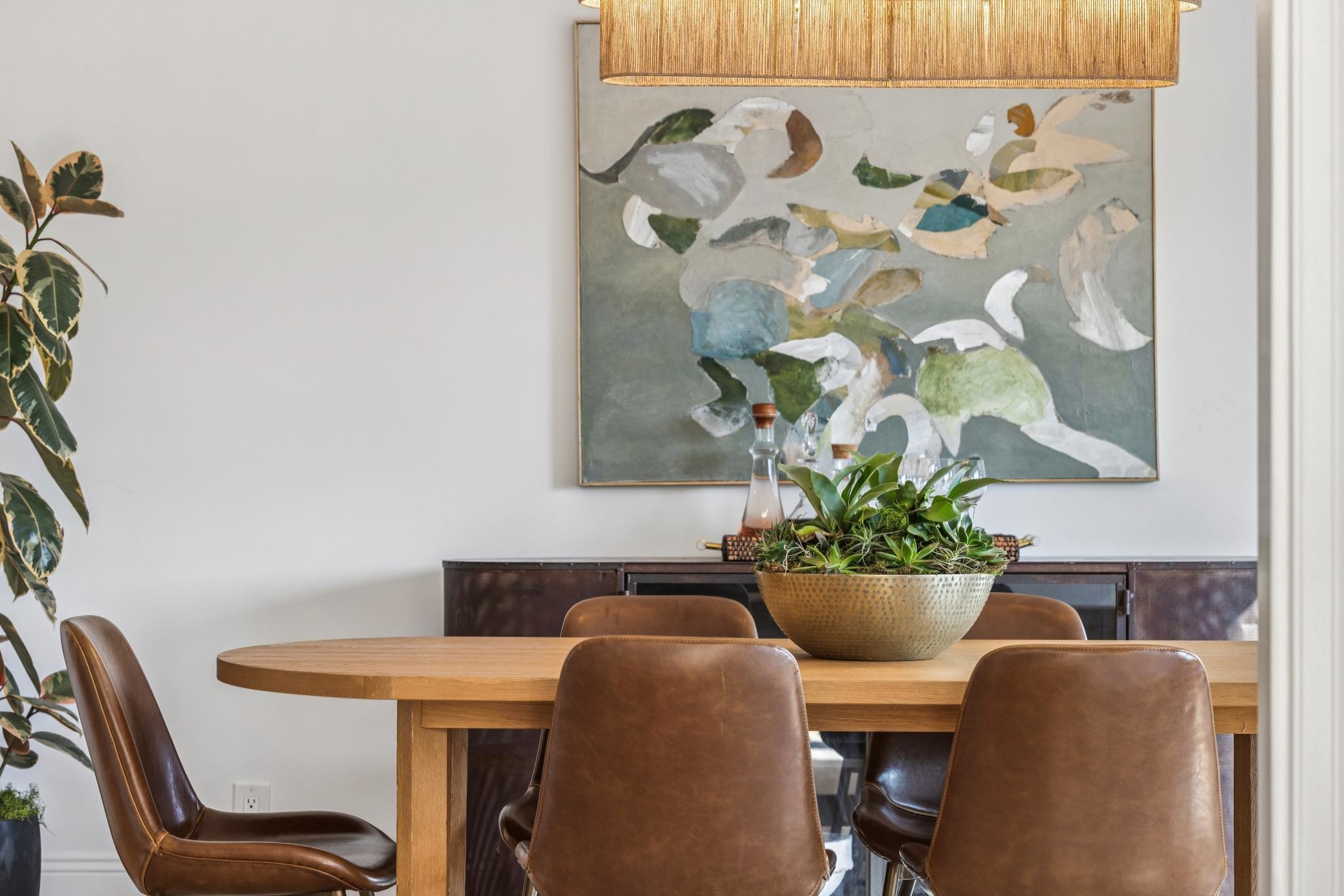 Detail Gallery Image 13 of 60 For 681 Santa Ray Ave, Oakland,  CA 94610 - 5 Beds | 3/1 Baths