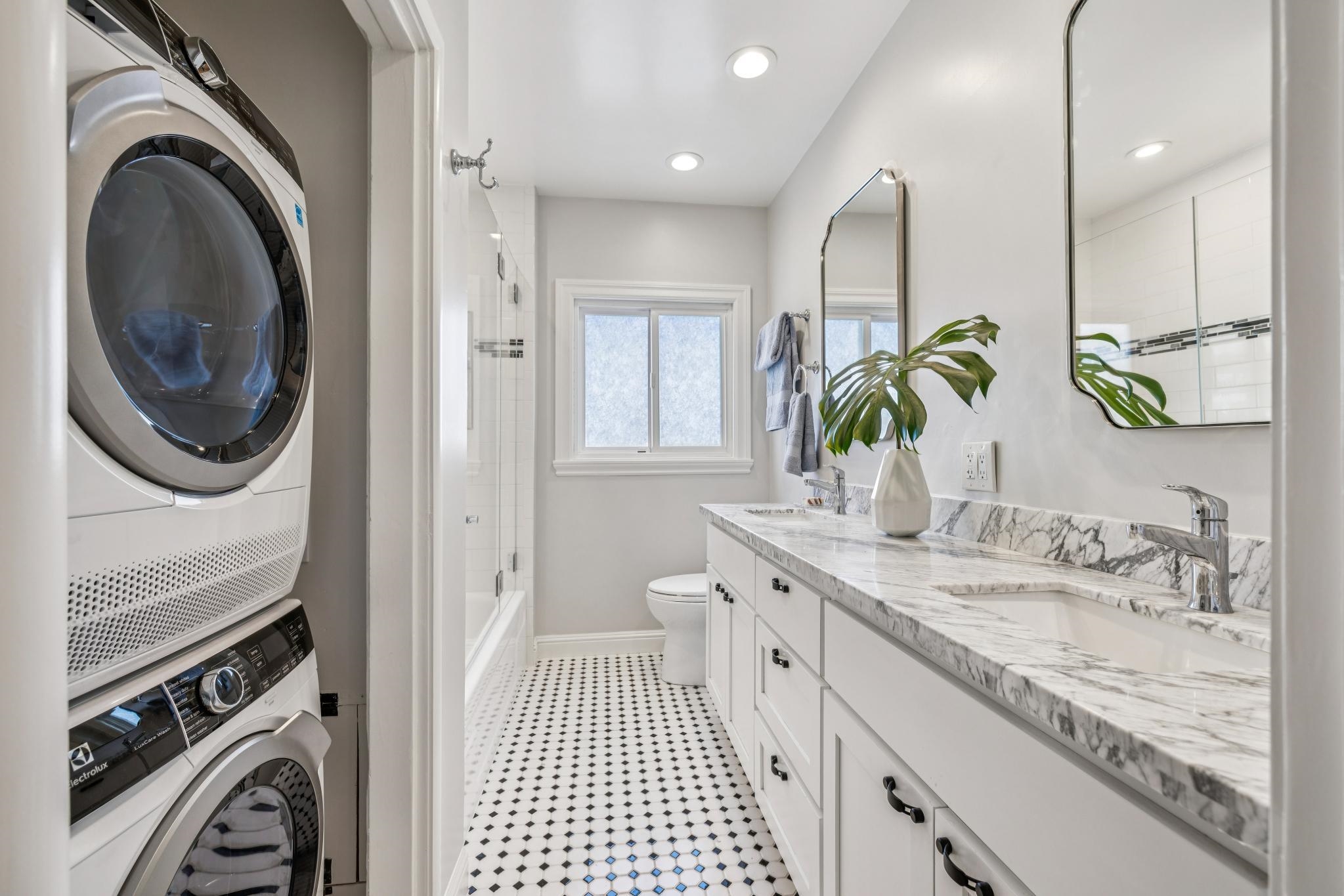 Detail Gallery Image 28 of 60 For 681 Santa Ray Ave, Oakland,  CA 94610 - 5 Beds | 3/1 Baths