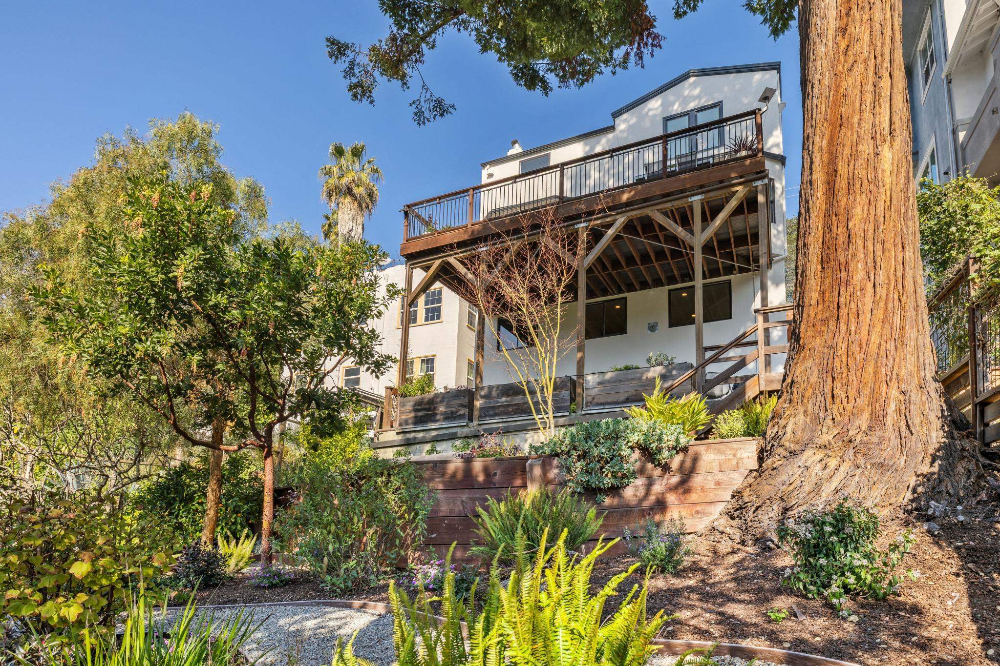 Detail Gallery Image 47 of 60 For 681 Santa Ray Ave, Oakland,  CA 94610 - 5 Beds | 3/1 Baths