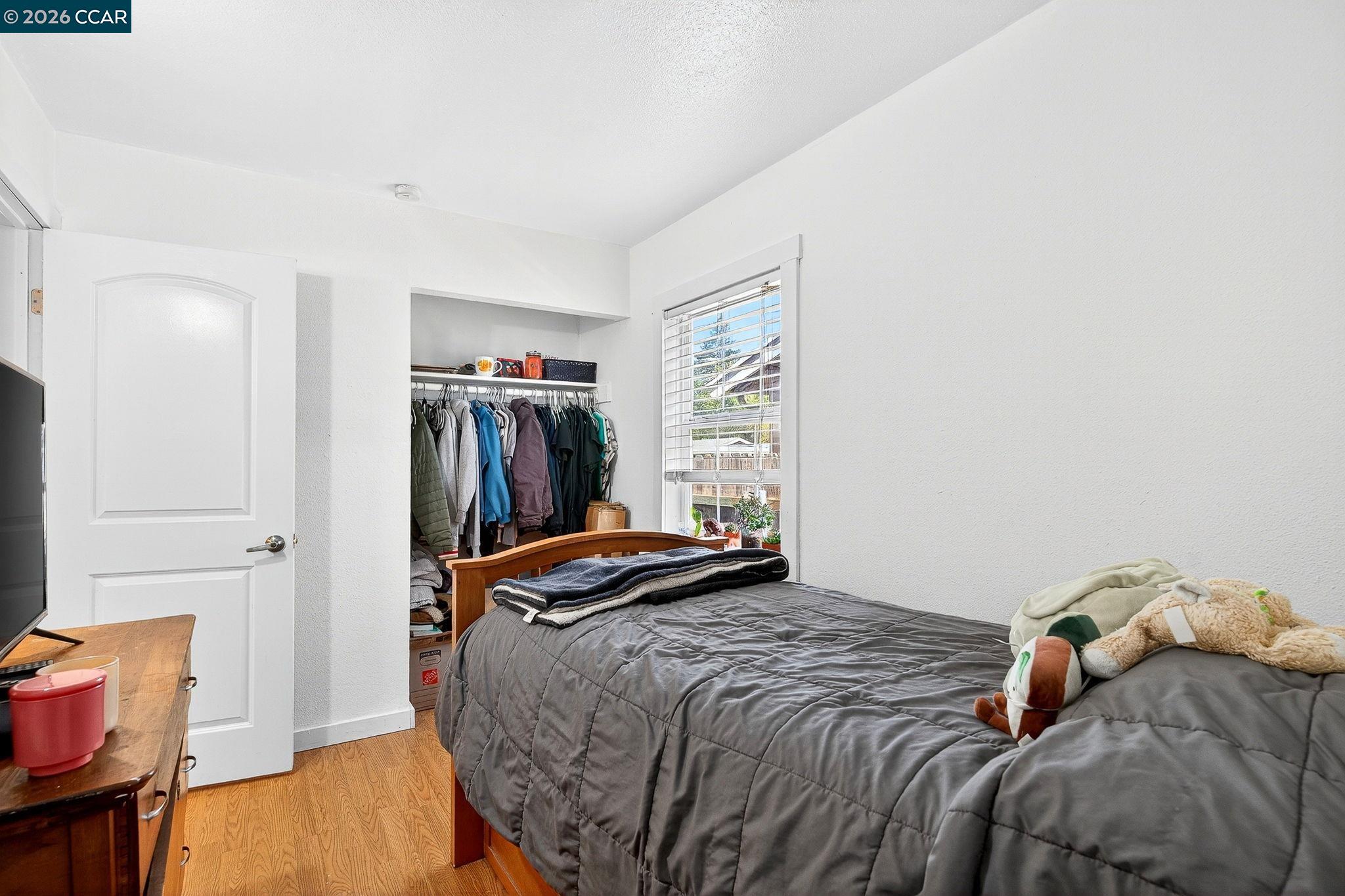 Detail Gallery Image 34 of 60 For 2312 Granada Ct, Pinole,  CA 94564-1813 - 5 Beds | 2 Baths