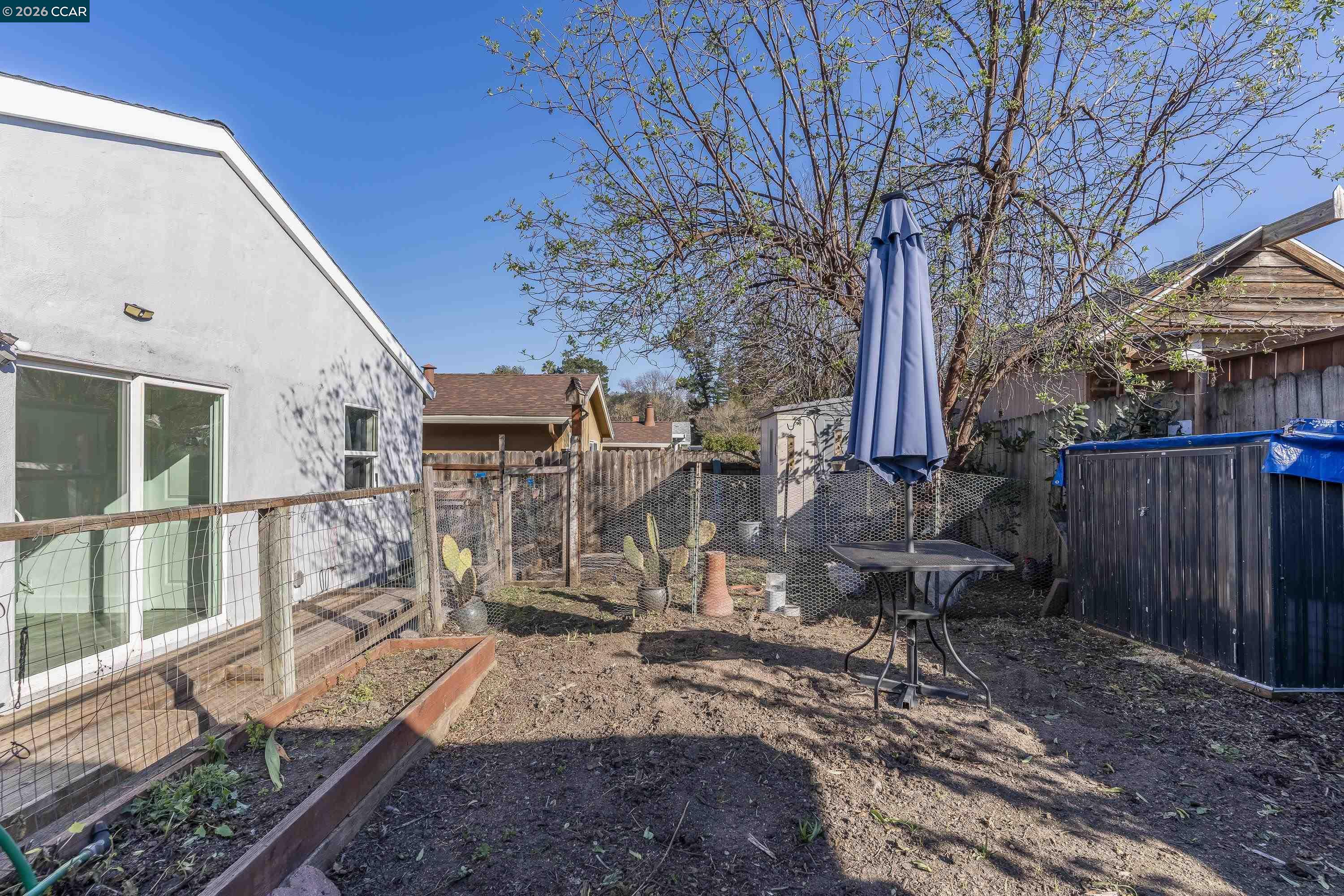 Detail Gallery Image 53 of 60 For 2312 Granada Ct, Pinole,  CA 94564-1813 - 5 Beds | 2 Baths
