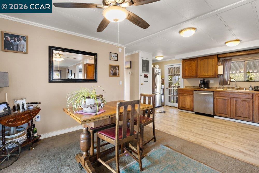 Detail Gallery Image 8 of 30 For 3712 Porter Cir #35,  Bethel Island,  CA 94511 - 3 Beds | 2 Baths