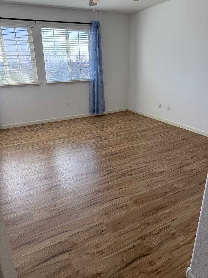 Detail Gallery Image 12 of 48 For 236 Cogburn Way, Vacaville,  CA 95687 - 5 Beds | 2/1 Baths