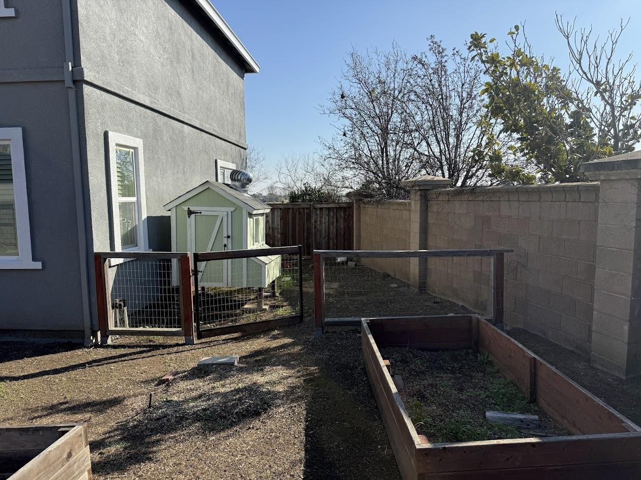 Detail Gallery Image 43 of 48 For 236 Cogburn Way, Vacaville,  CA 95687 - 5 Beds | 2/1 Baths