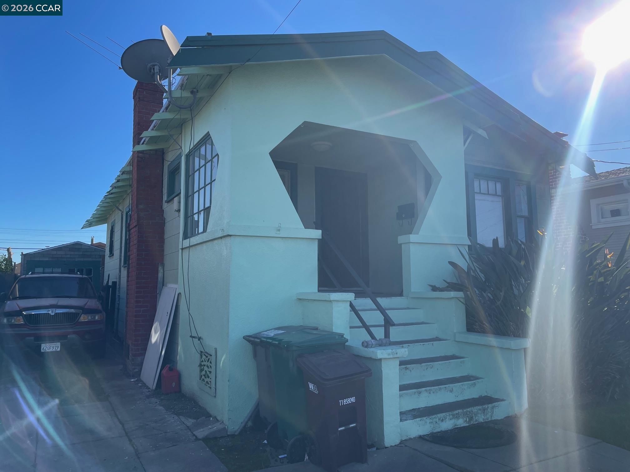 1332 103rd Ave, Oakland