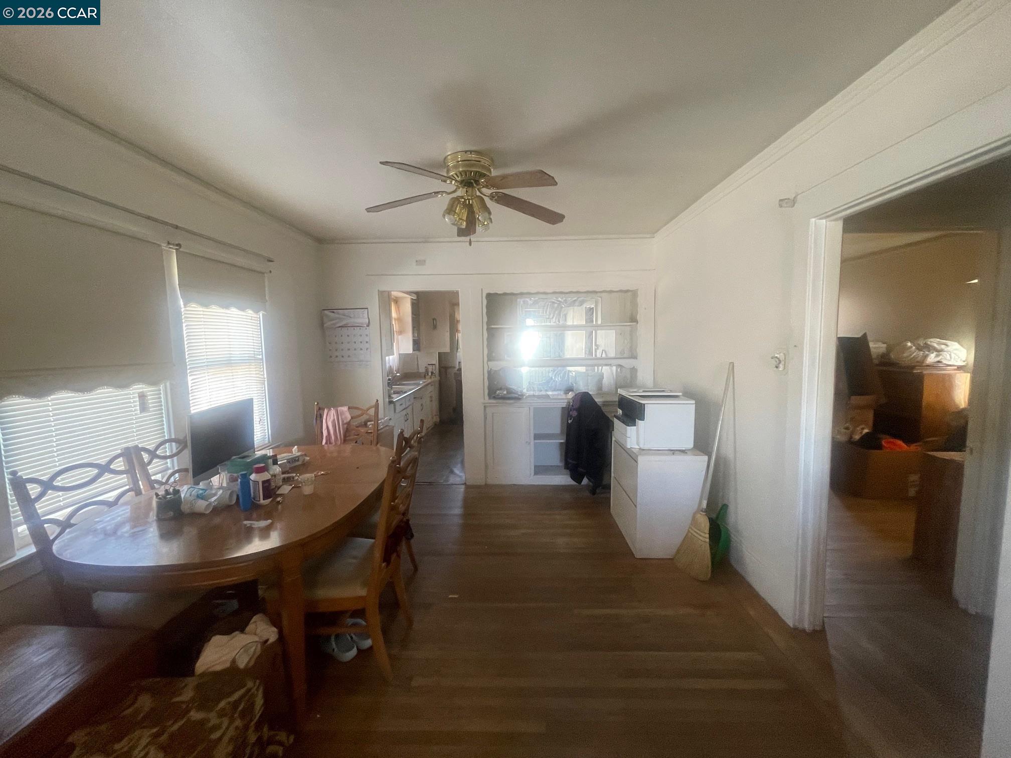 Detail Gallery Image 8 of 12 For 1332 103rd Ave, Oakland,  CA 94603 - 2 Beds | 1 Baths