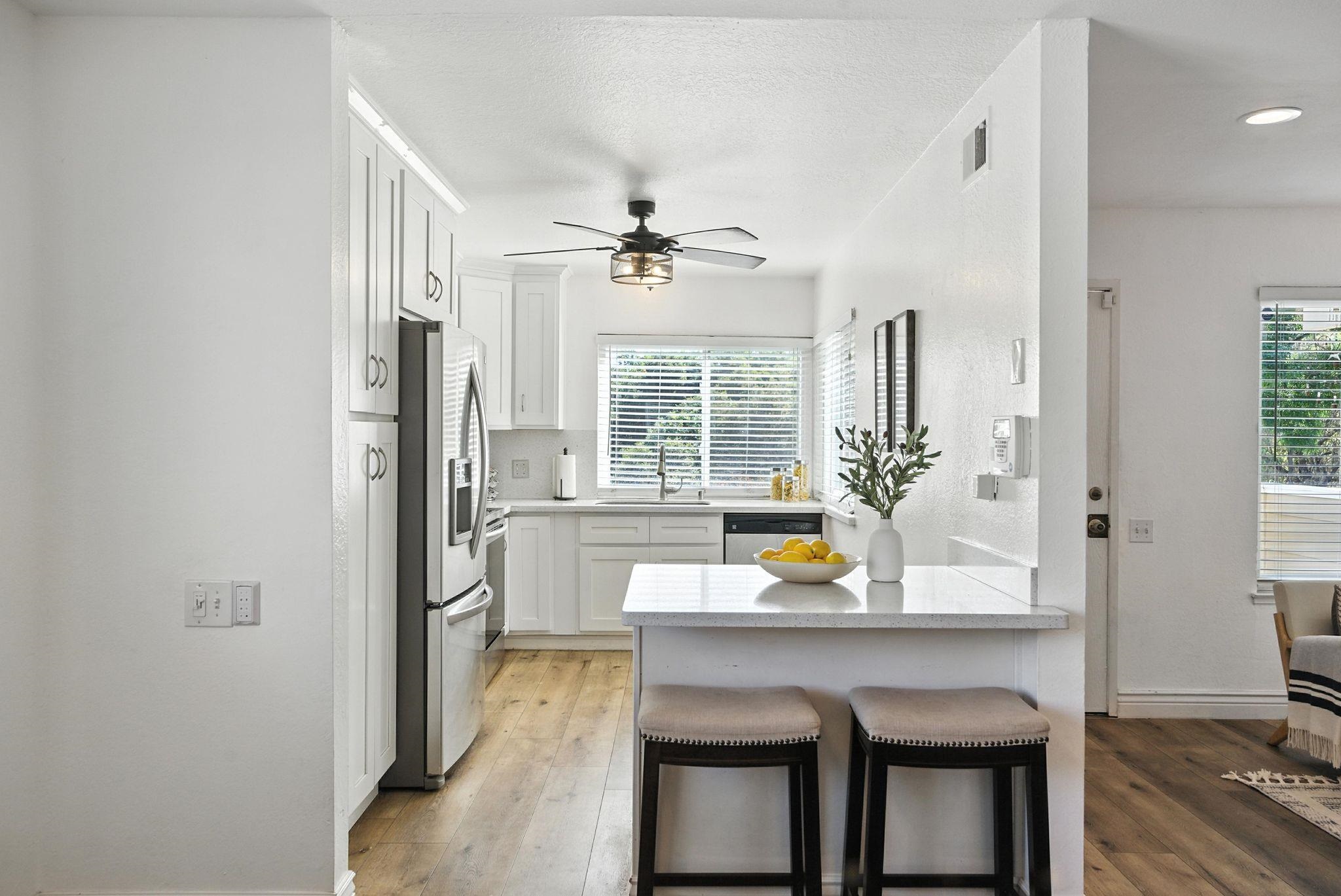 Detail Gallery Image 11 of 38 For 2102 Galveston Ave #B,  San Jose,  CA 95122 - 2 Beds | 1 Baths