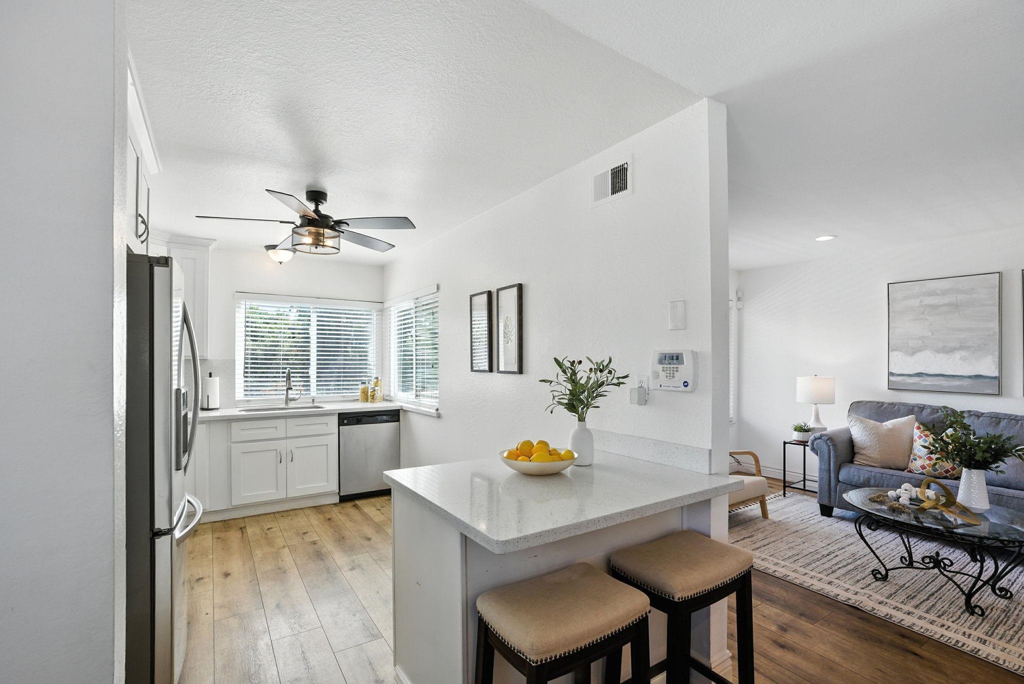 Detail Gallery Image 12 of 38 For 2102 Galveston Ave #B,  San Jose,  CA 95122 - 2 Beds | 1 Baths