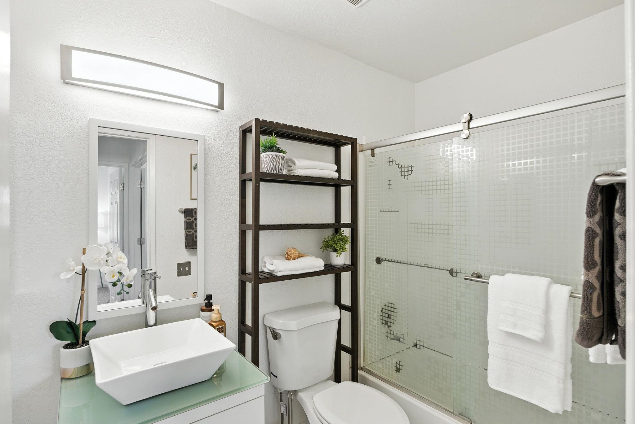 Detail Gallery Image 19 of 38 For 2102 Galveston Ave #B,  San Jose,  CA 95122 - 2 Beds | 1 Baths