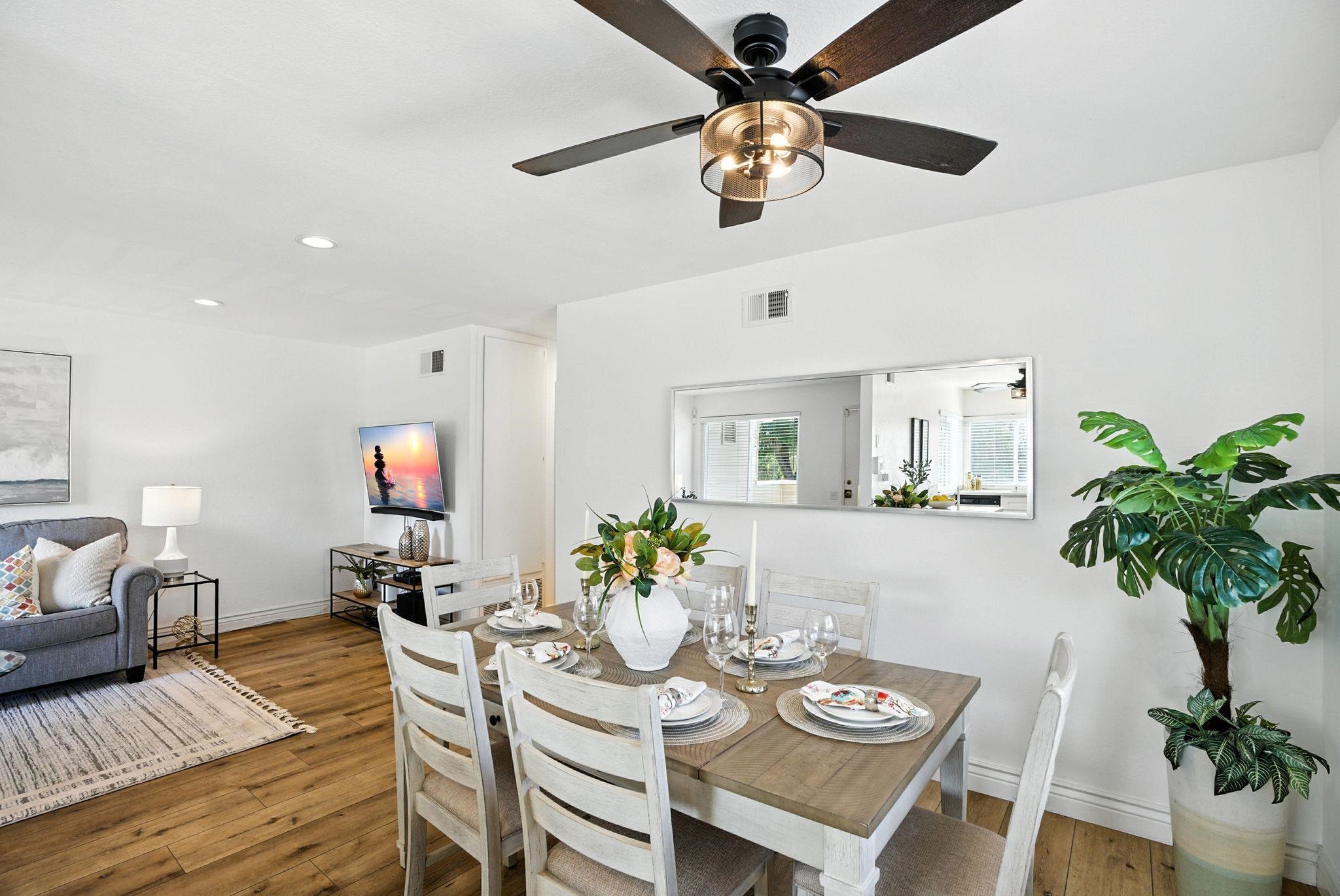 Detail Gallery Image 8 of 38 For 2102 Galveston Ave #B,  San Jose,  CA 95122 - 2 Beds | 1 Baths