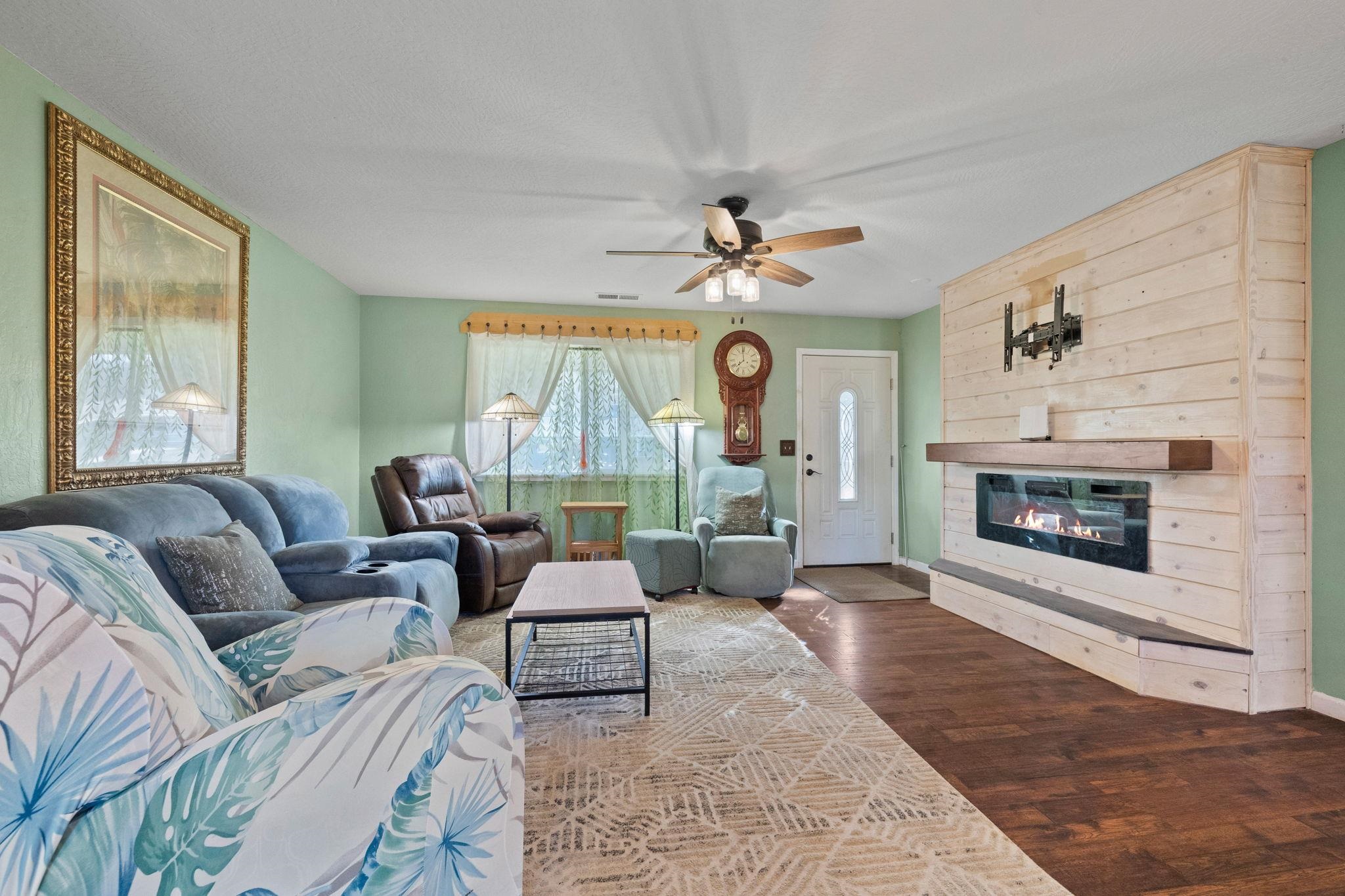 Detail Gallery Image 2 of 31 For 20364 Nashua Rd, Sonora,  CA 95370 - 3 Beds | 2 Baths