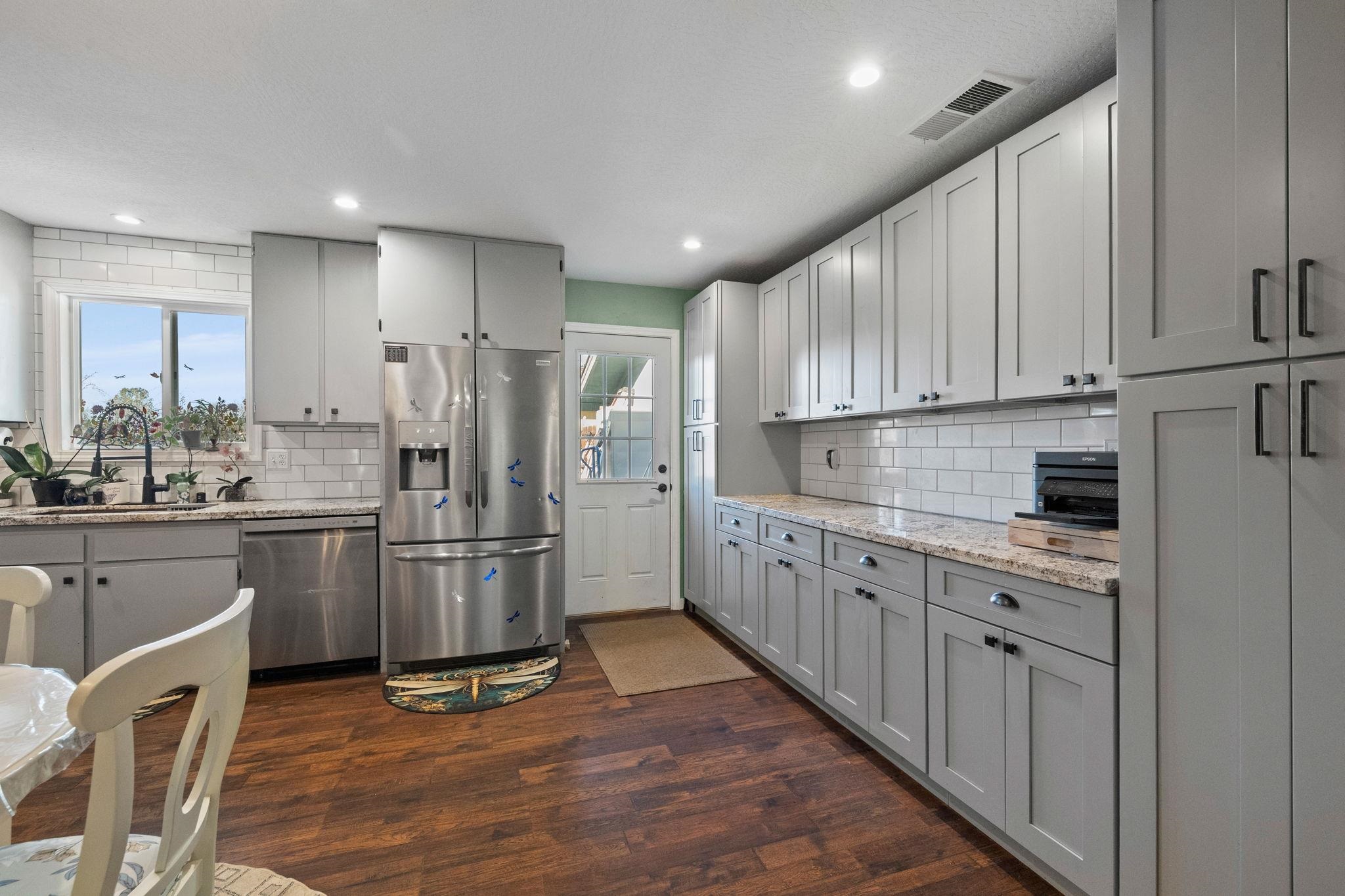 Detail Gallery Image 8 of 31 For 20364 Nashua Rd, Sonora,  CA 95370 - 3 Beds | 2 Baths