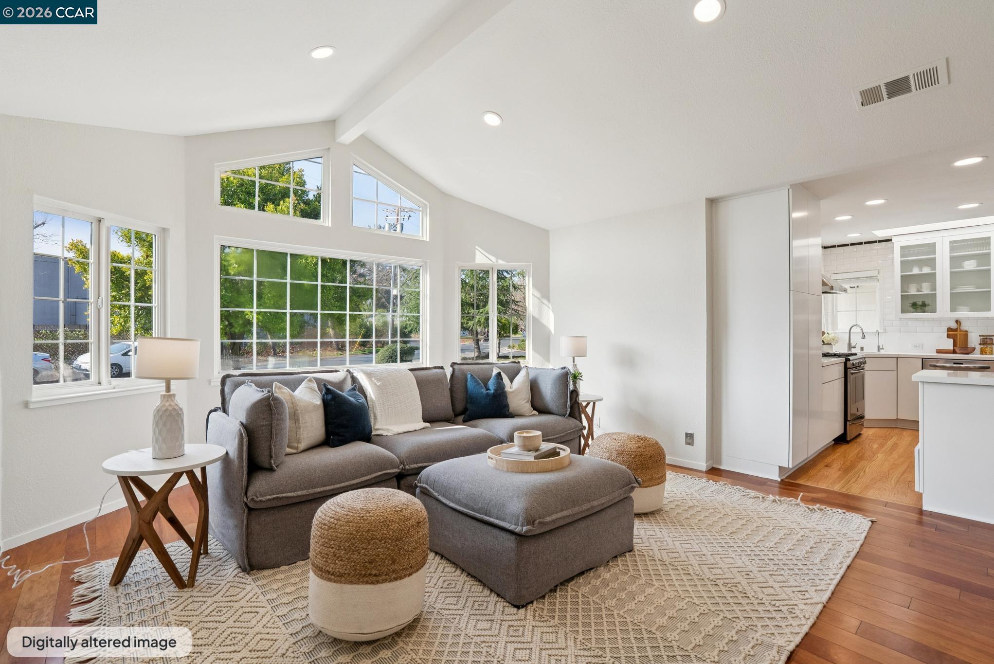 Detail Gallery Image 13 of 39 For 538 Shelly Dr, Pleasant Hill,  CA 94523 - 5 Beds | 3 Baths