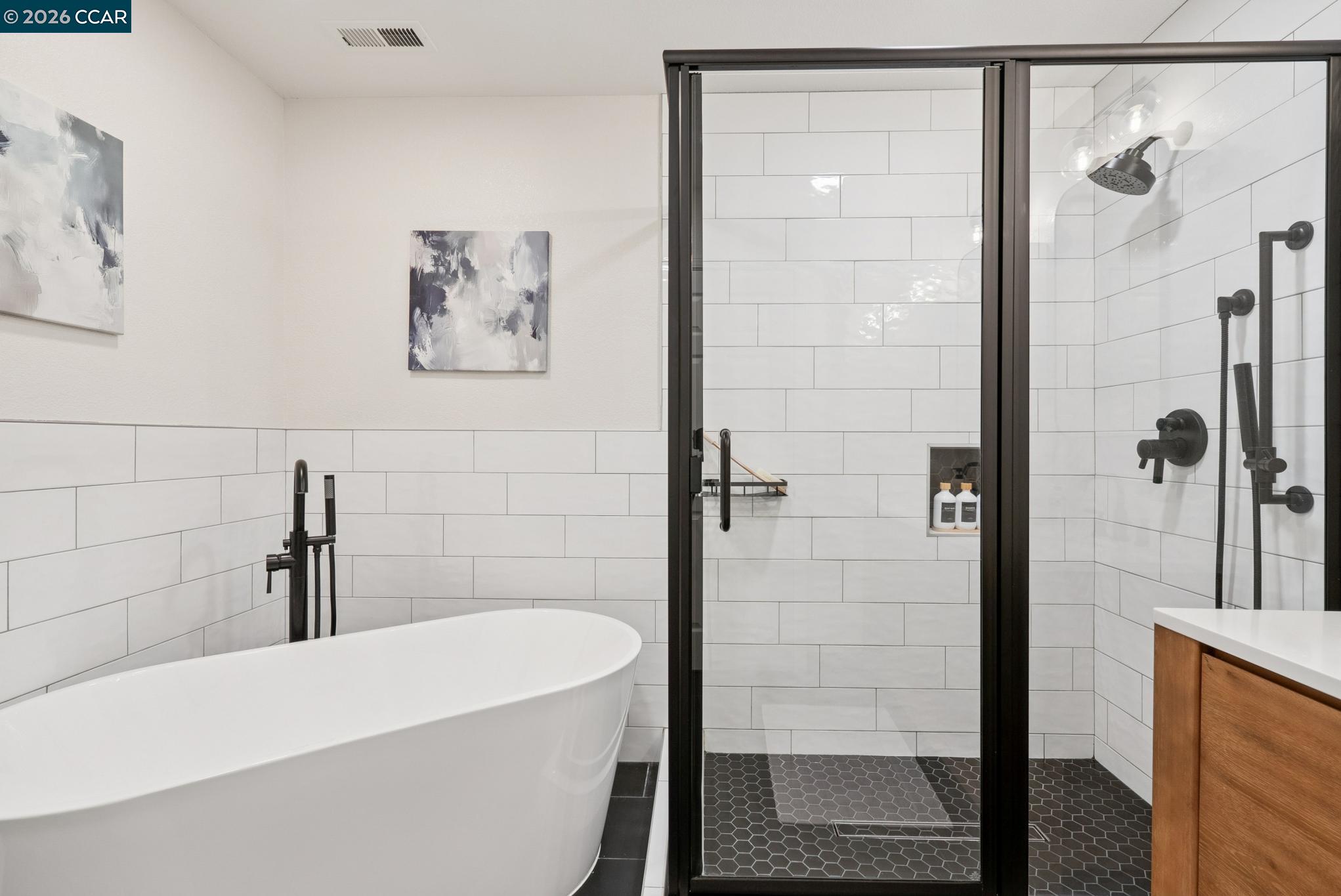 Detail Gallery Image 21 of 41 For 538 Shelly Dr, Pleasant Hill,  CA 94523 - 5 Beds | 3 Baths