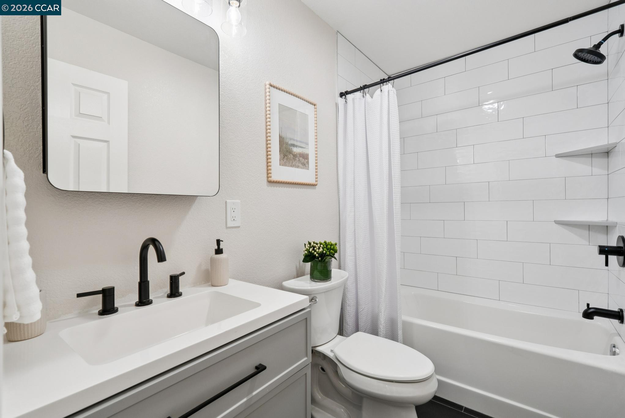 Detail Gallery Image 24 of 39 For 538 Shelly Dr, Pleasant Hill,  CA 94523 - 5 Beds | 3 Baths