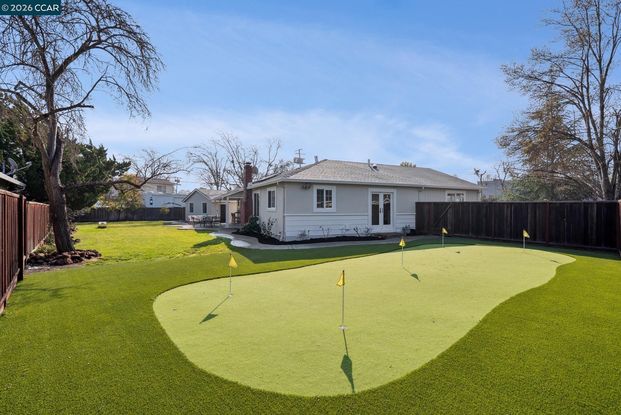 Detail Gallery Image 29 of 39 For 538 Shelly Dr, Pleasant Hill,  CA 94523 - 5 Beds | 3 Baths