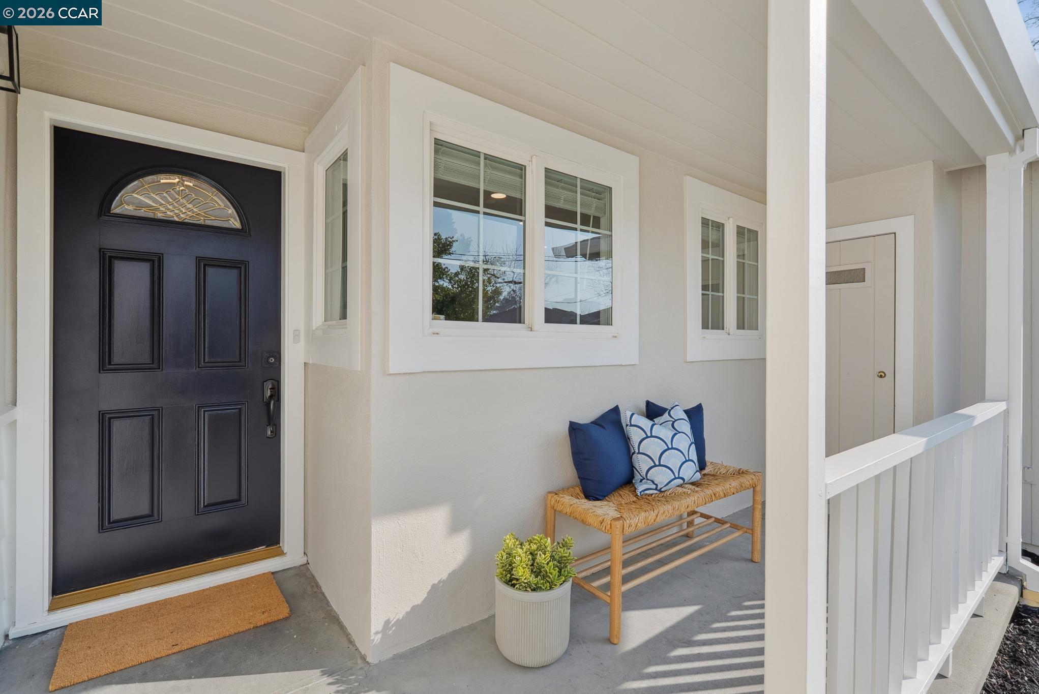 Detail Gallery Image 4 of 41 For 538 Shelly Dr, Pleasant Hill,  CA 94523 - 5 Beds | 3 Baths