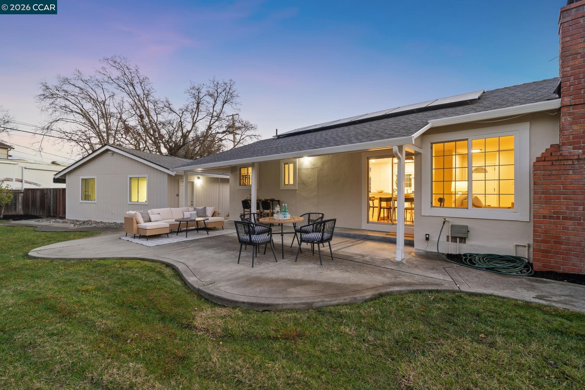 Detail Gallery Image 38 of 41 For 538 Shelly Dr, Pleasant Hill,  CA 94523 - 5 Beds | 3 Baths