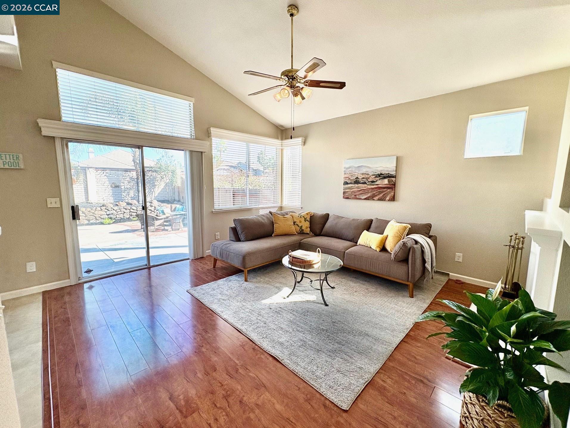 Detail Gallery Image 5 of 17 For 2337 Newport Place South, Discovery Bay,  CA 94505 - 3 Beds | 2 Baths