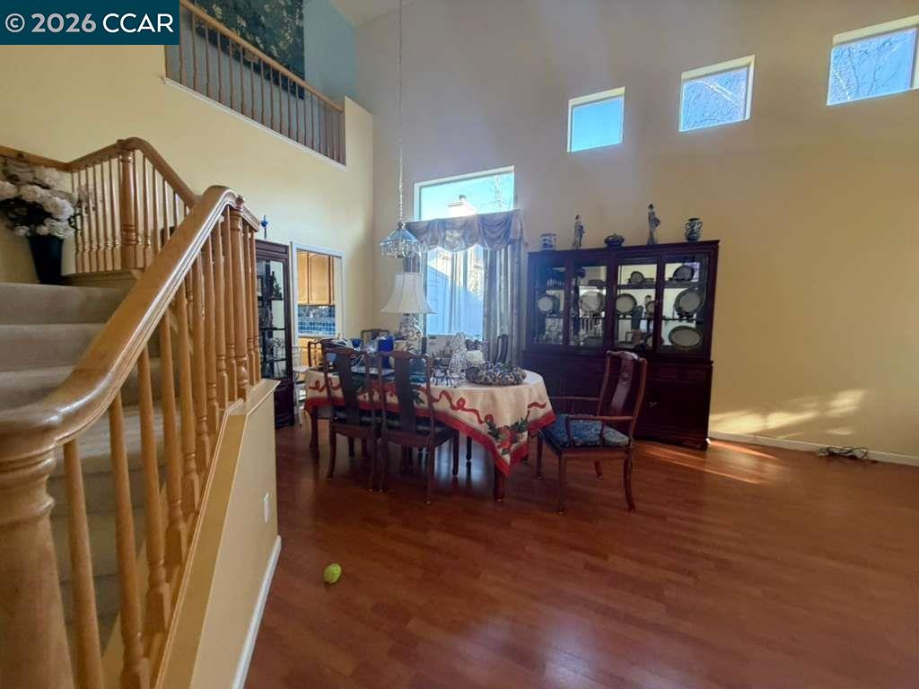 Detail Gallery Image 6 of 22 For 4 Deer Hill Ct, Pittsburg,  CA 94565 - 4 Beds | 3 Baths