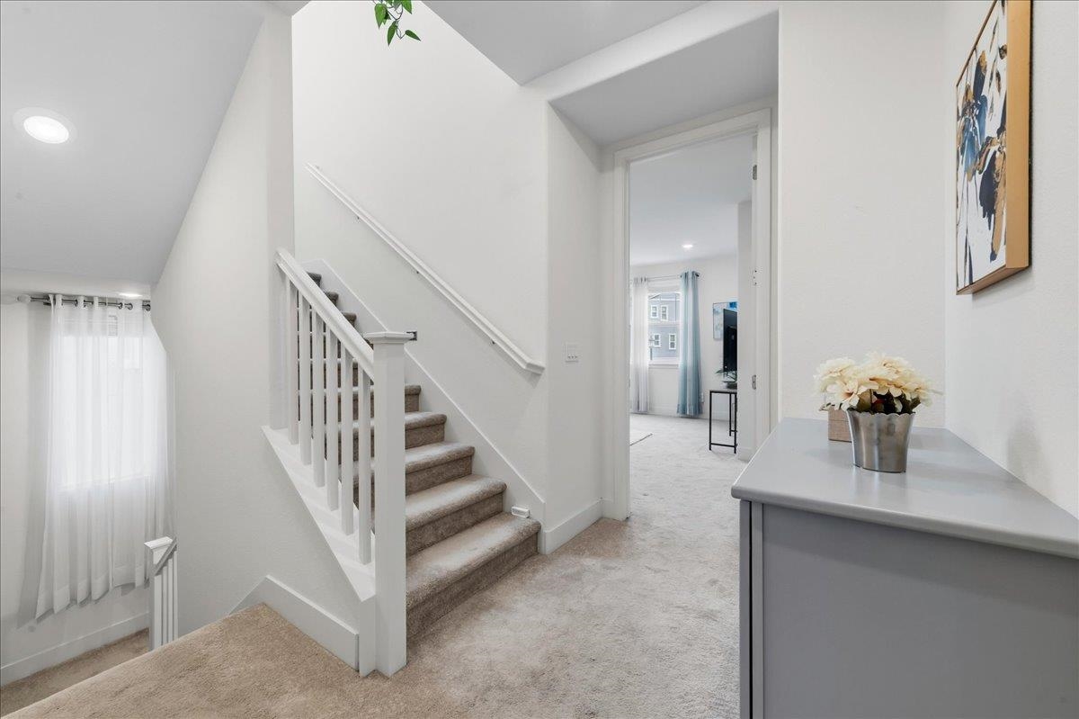 Detail Gallery Image 16 of 53 For 4052 Knightstown St, Dublin,  CA 94568 - 5 Beds | 4 Baths