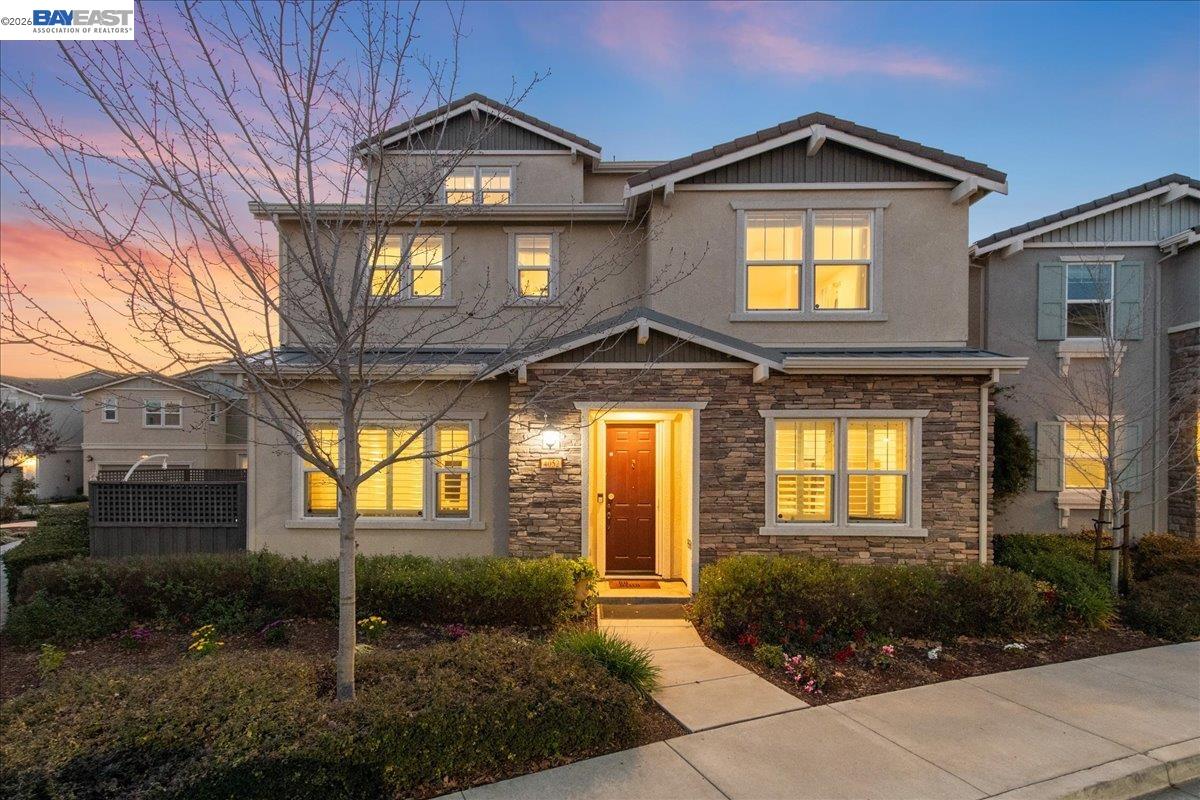 Detail Gallery Image 3 of 53 For 4052 Knightstown St, Dublin,  CA 94568 - 5 Beds | 4 Baths