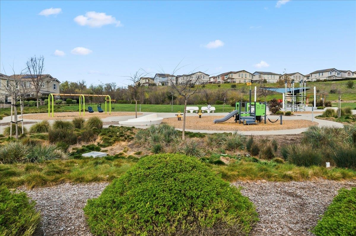 Detail Gallery Image 45 of 53 For 4052 Knightstown St, Dublin,  CA 94568 - 5 Beds | 4 Baths