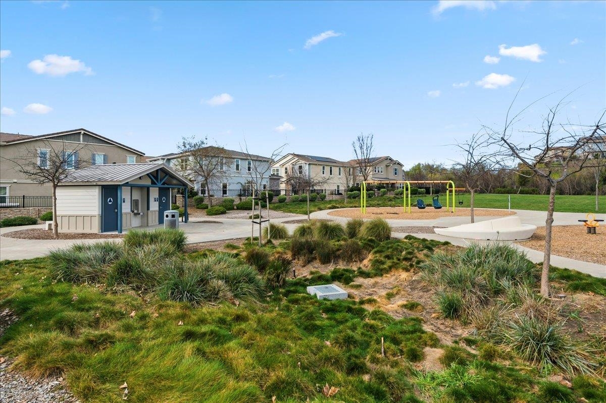 Detail Gallery Image 46 of 53 For 4052 Knightstown St, Dublin,  CA 94568 - 5 Beds | 4 Baths